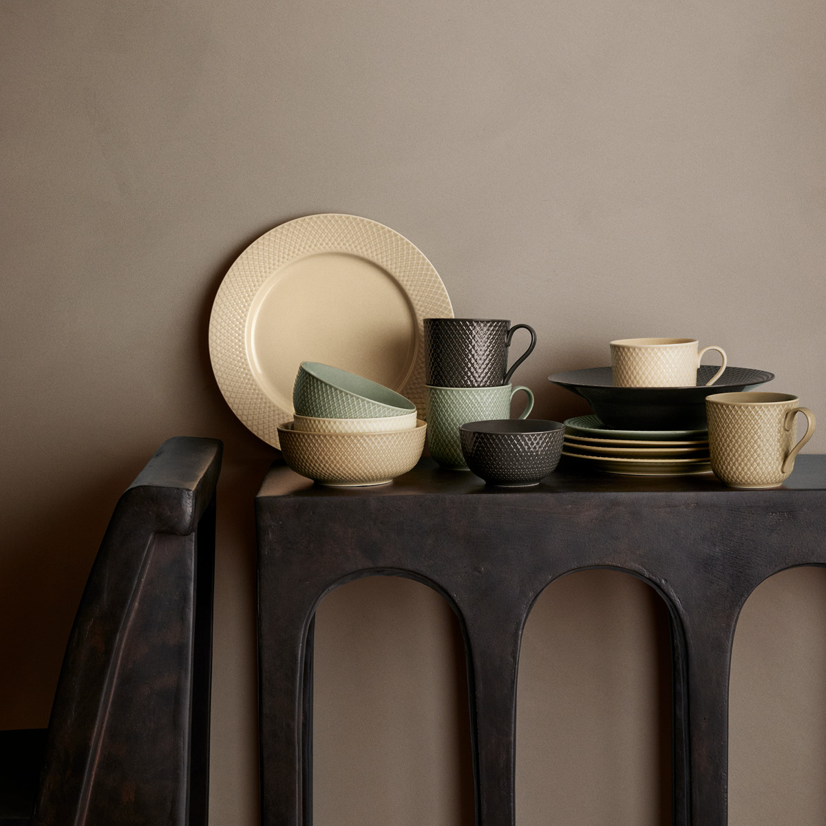 Lyngby Porcelæn Rhombe Earth tallerken 27 cm marble