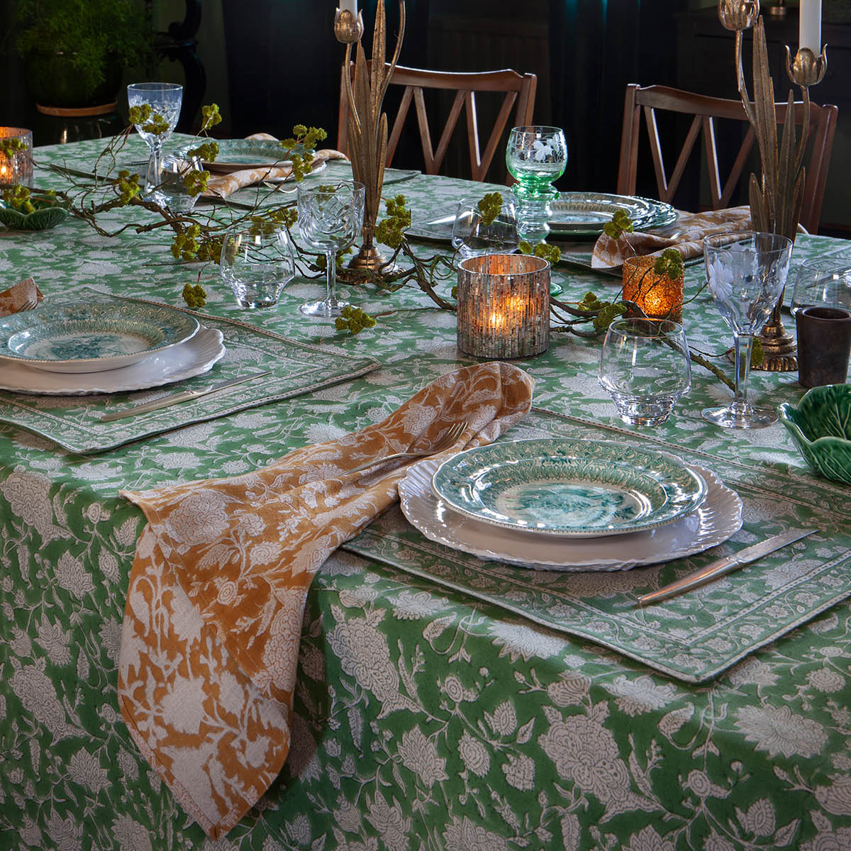 Chamois Indian Rose linneduk 170x270 cm grön