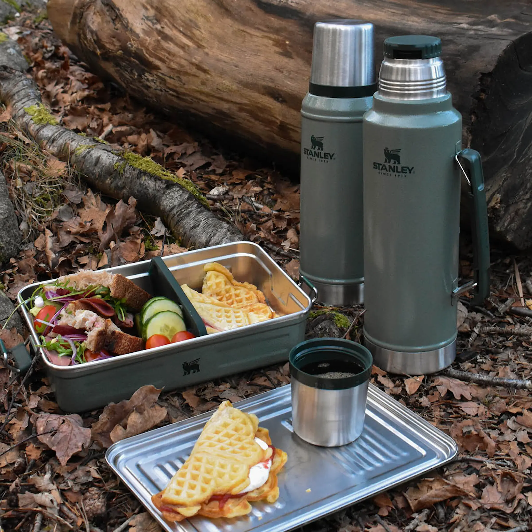 Stanley Legendary matlåda 2 L hammertone green