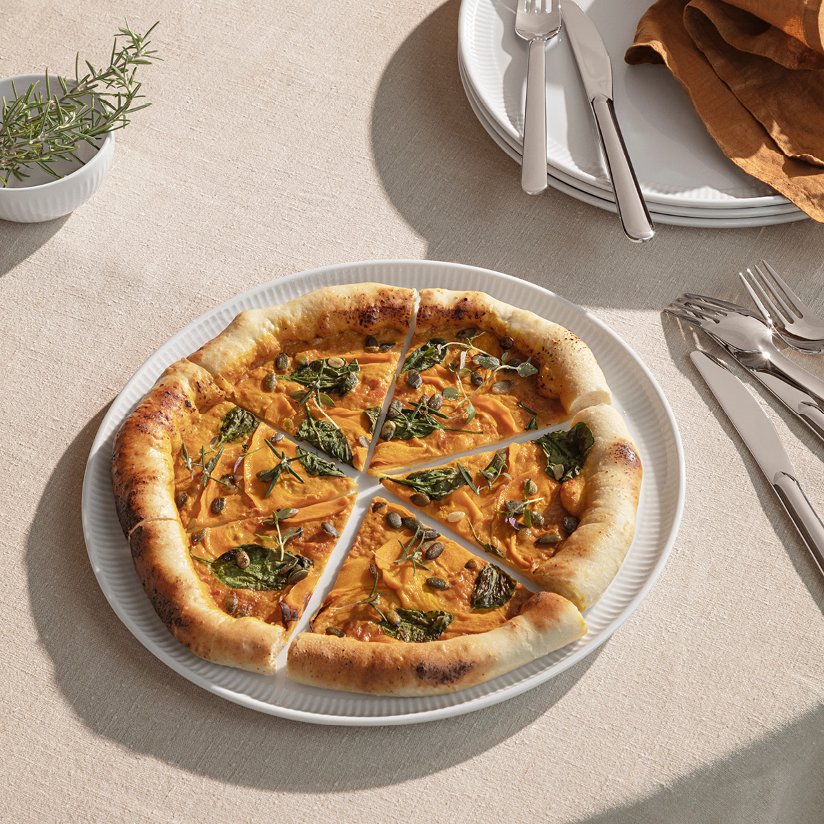 Eva Trio Legio Nova Pizzalautanen 31,5 cm