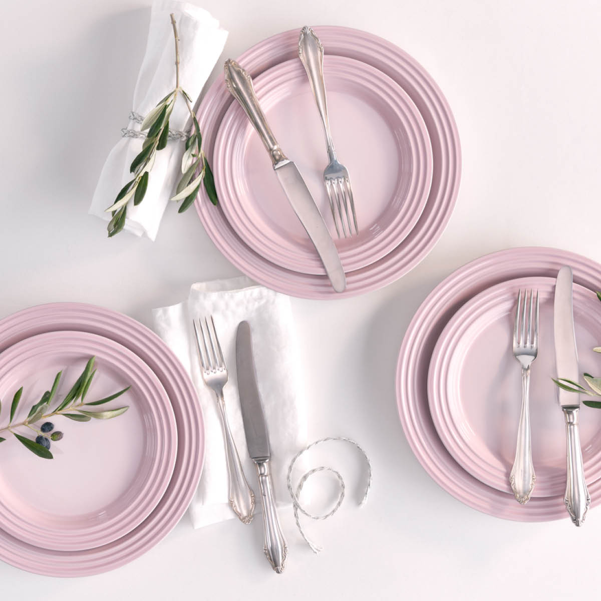 Le Creuset Signature Lautanen 22 cm Shell Pink