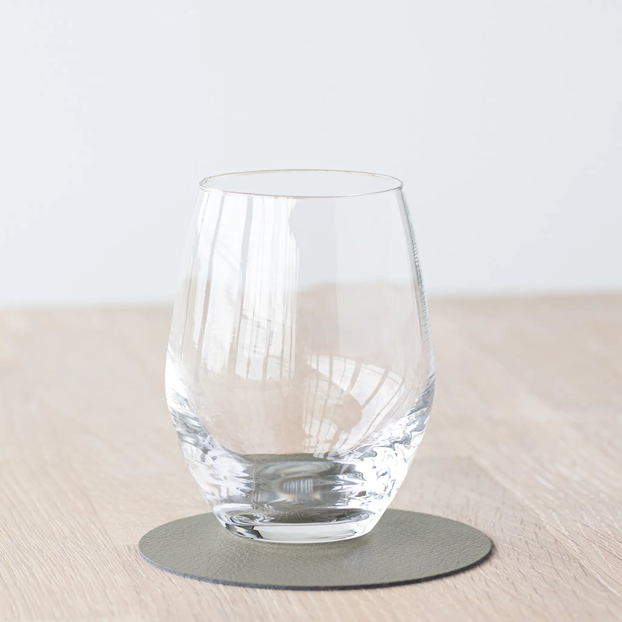 LIND DNA Leather Serene Circle Glasunderlägg 10 cm Moss