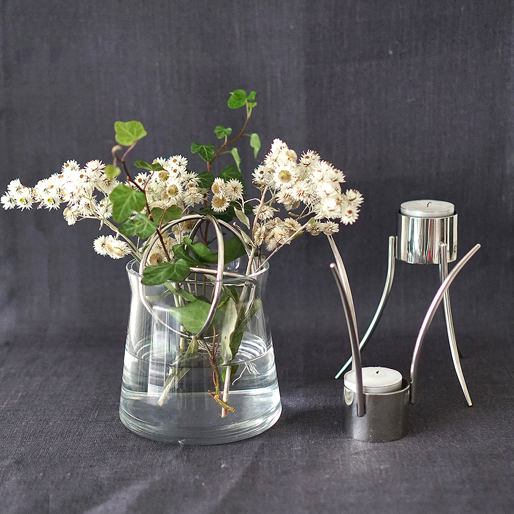 Born in Sweden Sphere Maljakko Pieni Kulta