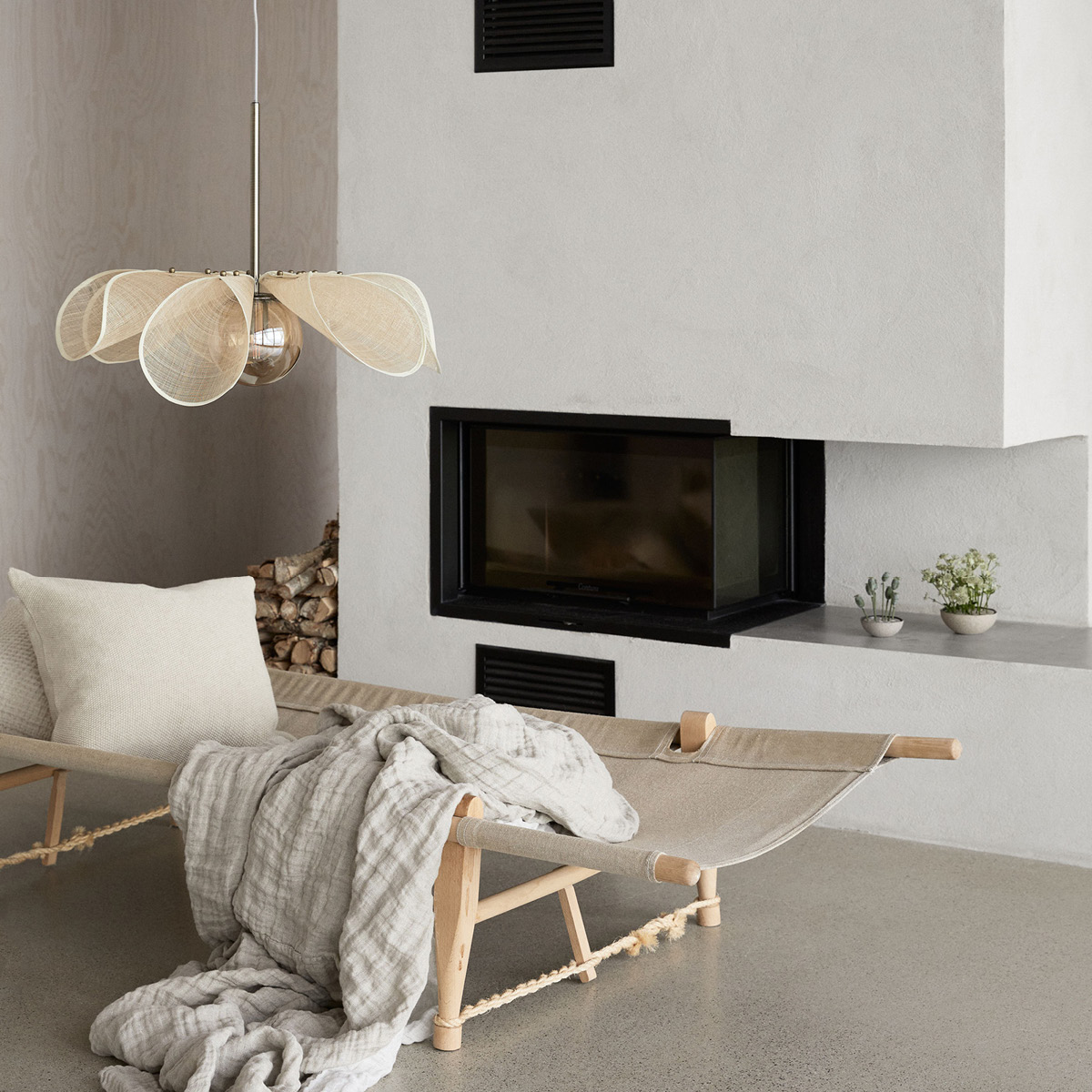 Markslöjd Styrka taklampa 63 cm beige