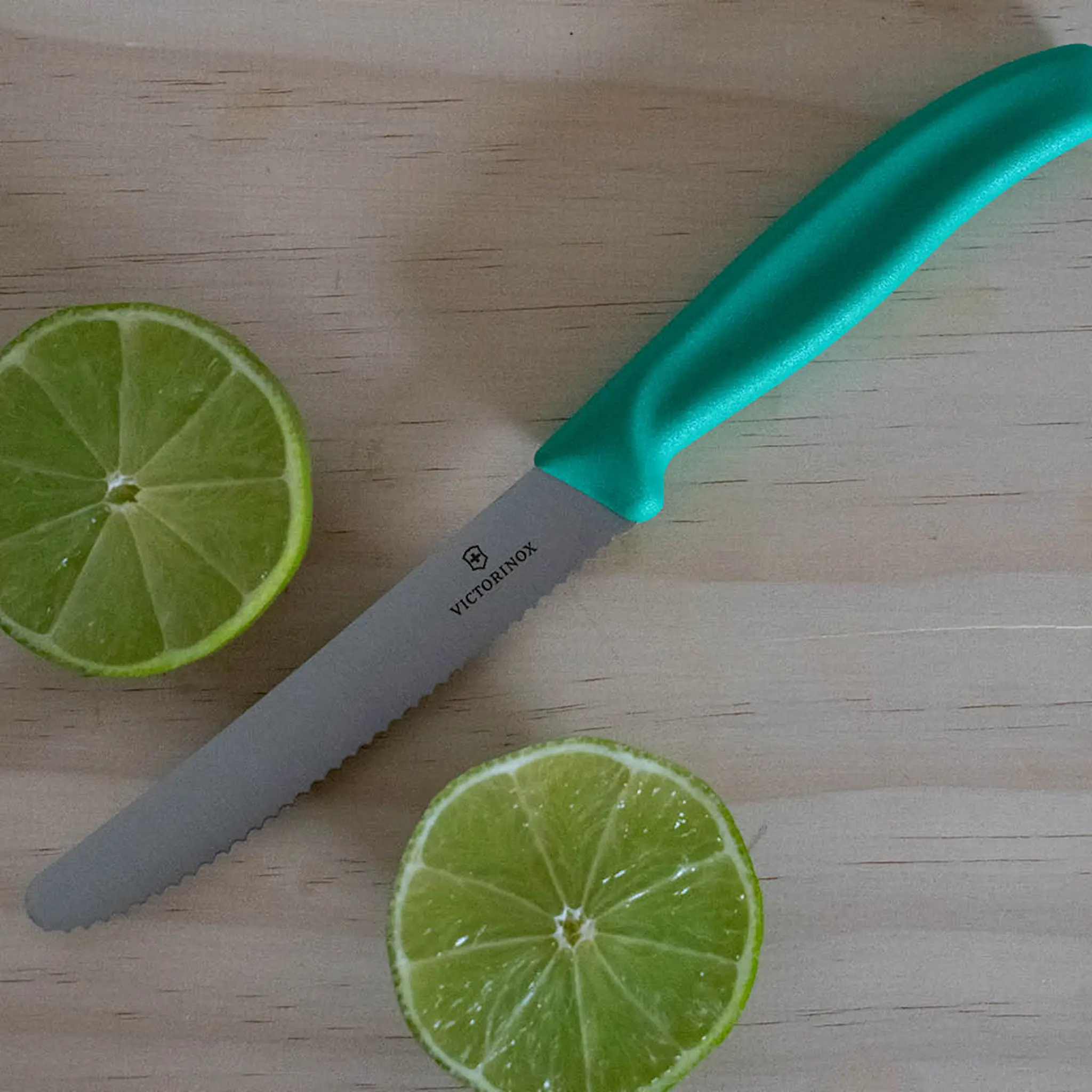Victorinox Swiss Classic tomatkniv 11 cm grønn
