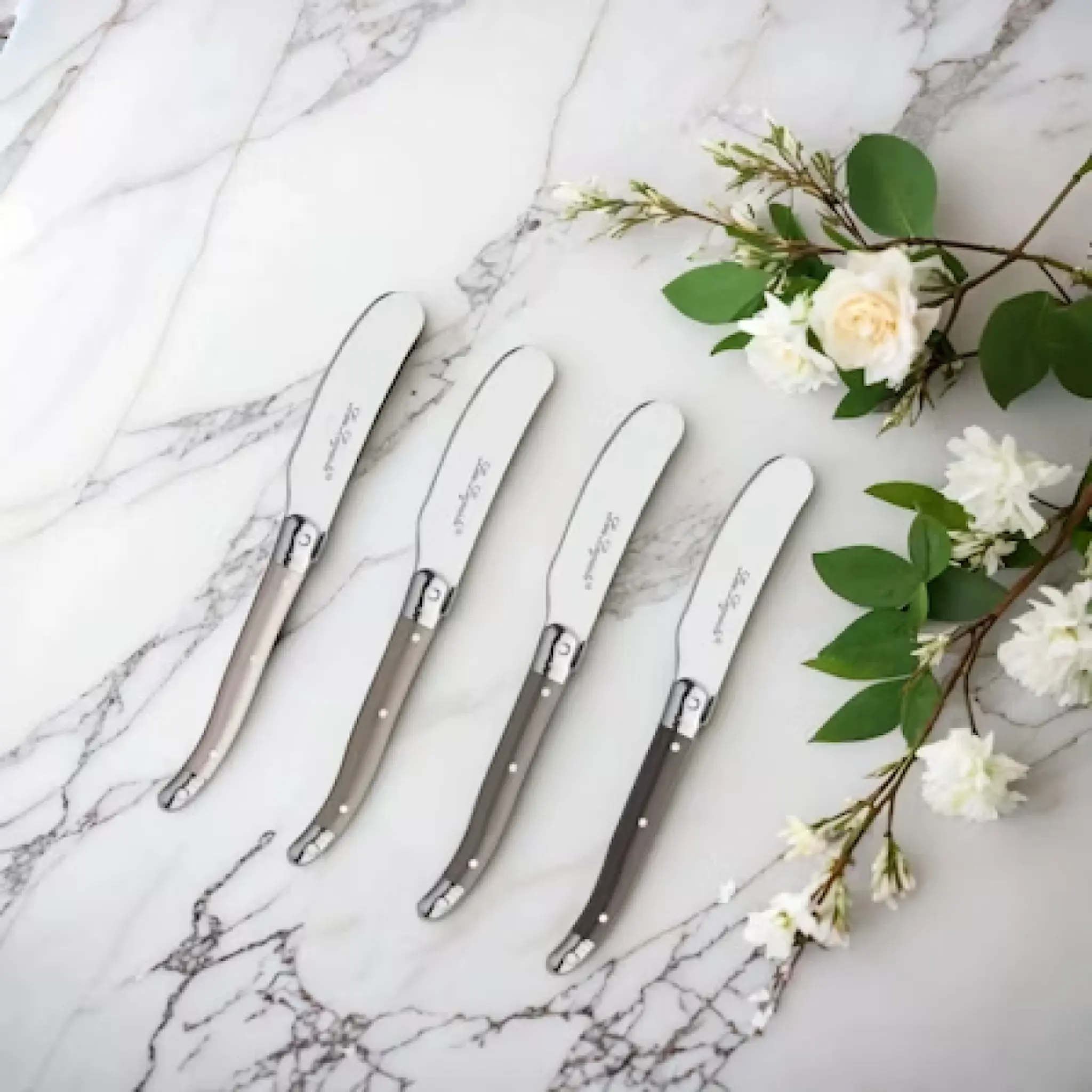 Lou Laguiole Tradition smörkniv 4-pack stål