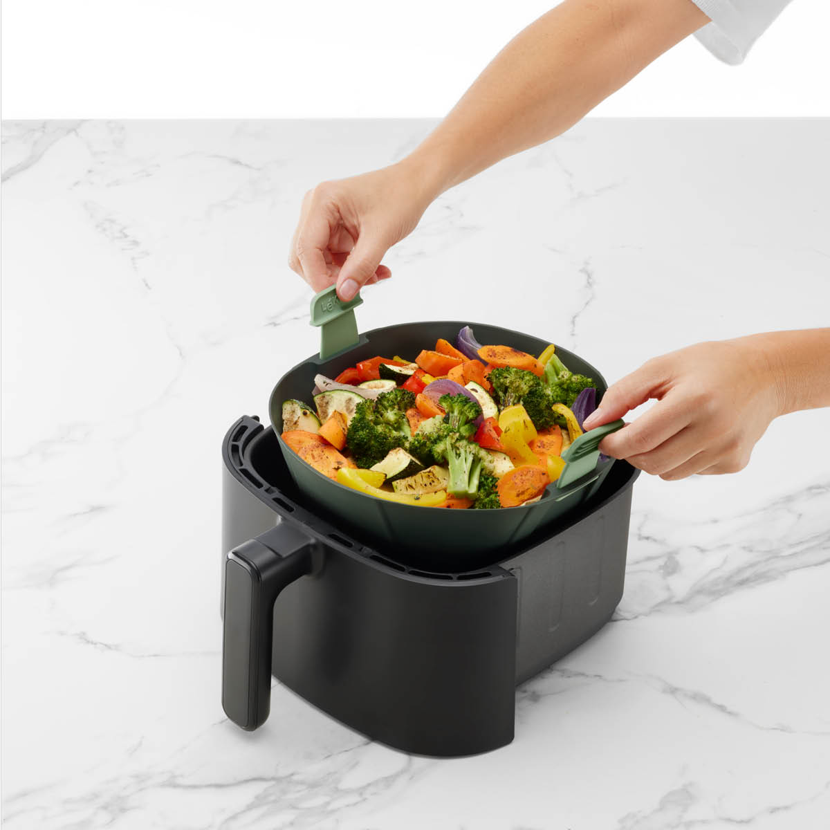 Lékué Silikonkorg XL till airfryer 25x25 cm grå