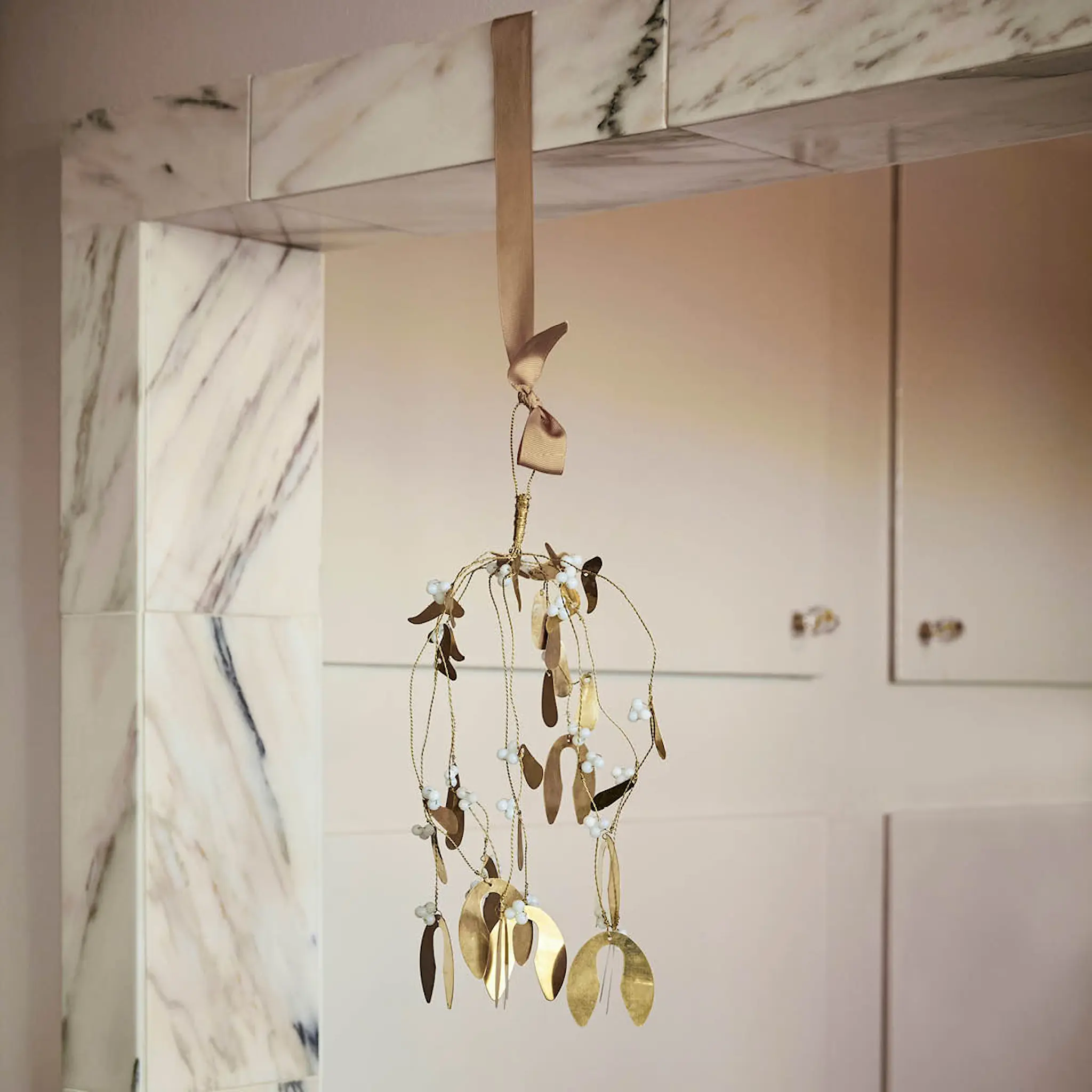 House Doctor Mistletoe Joulukoriste 37 cm Messinki