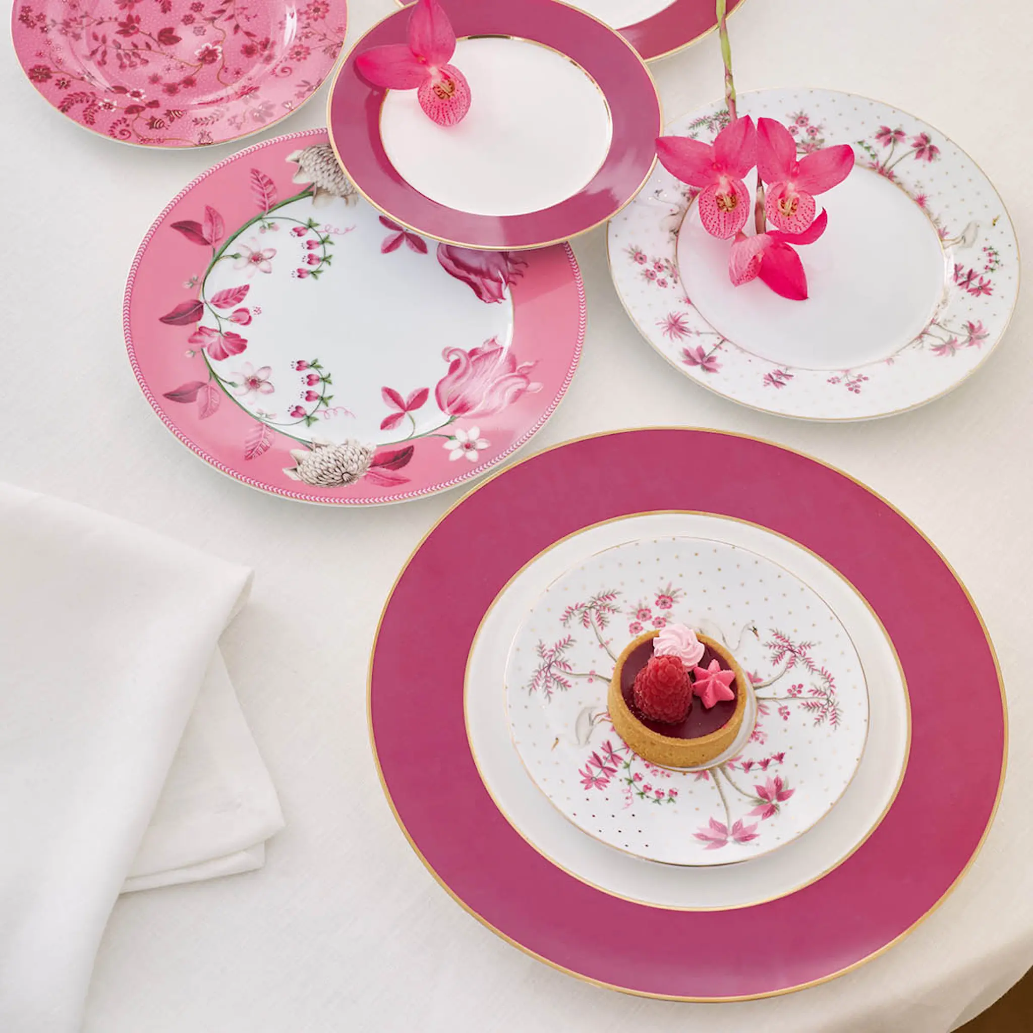 Pip Studio Jolie Dots Lautanen 21 cm Kulta/Vaaleanpunainen