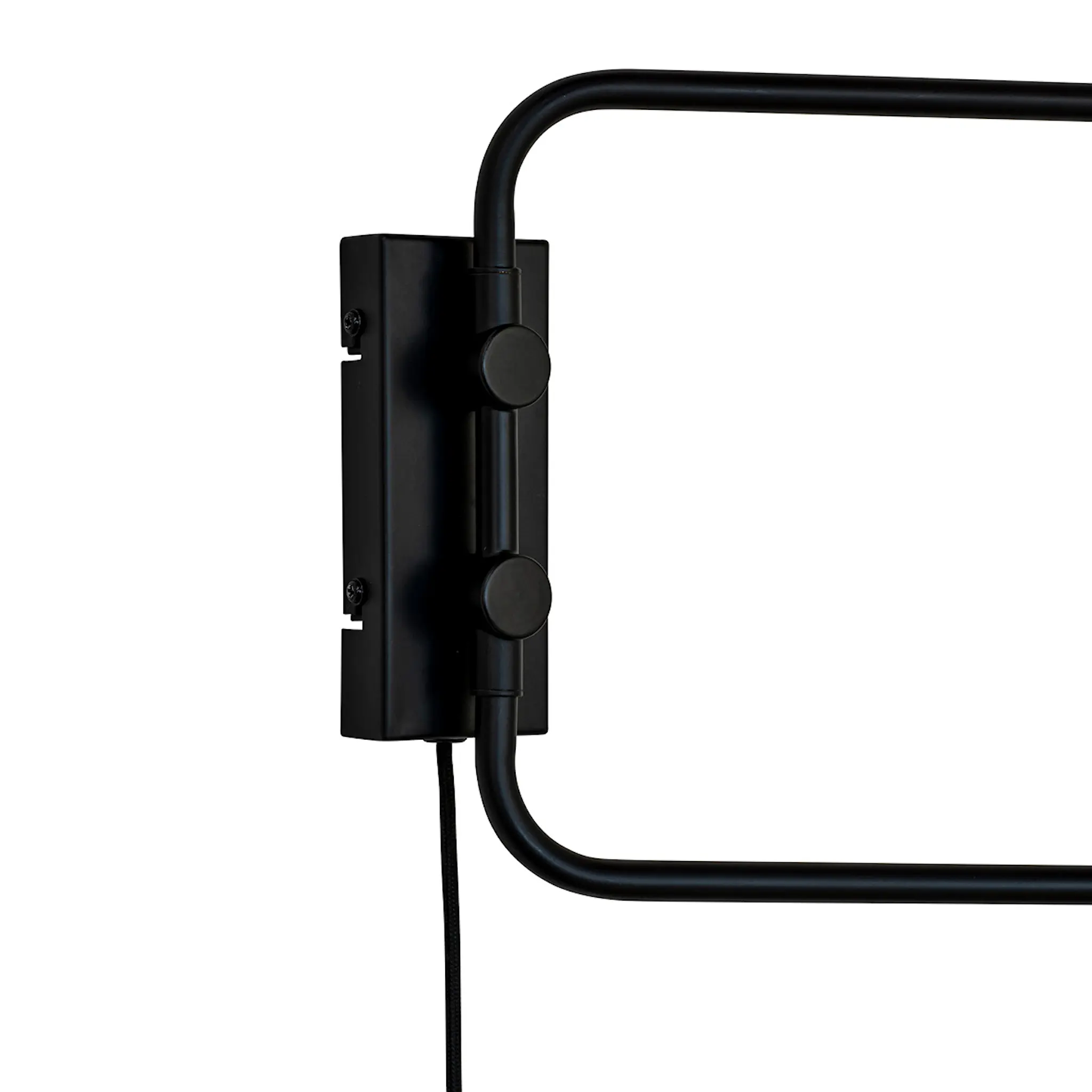 Dyberg Larsen Cale vägglampa 46 cm svart