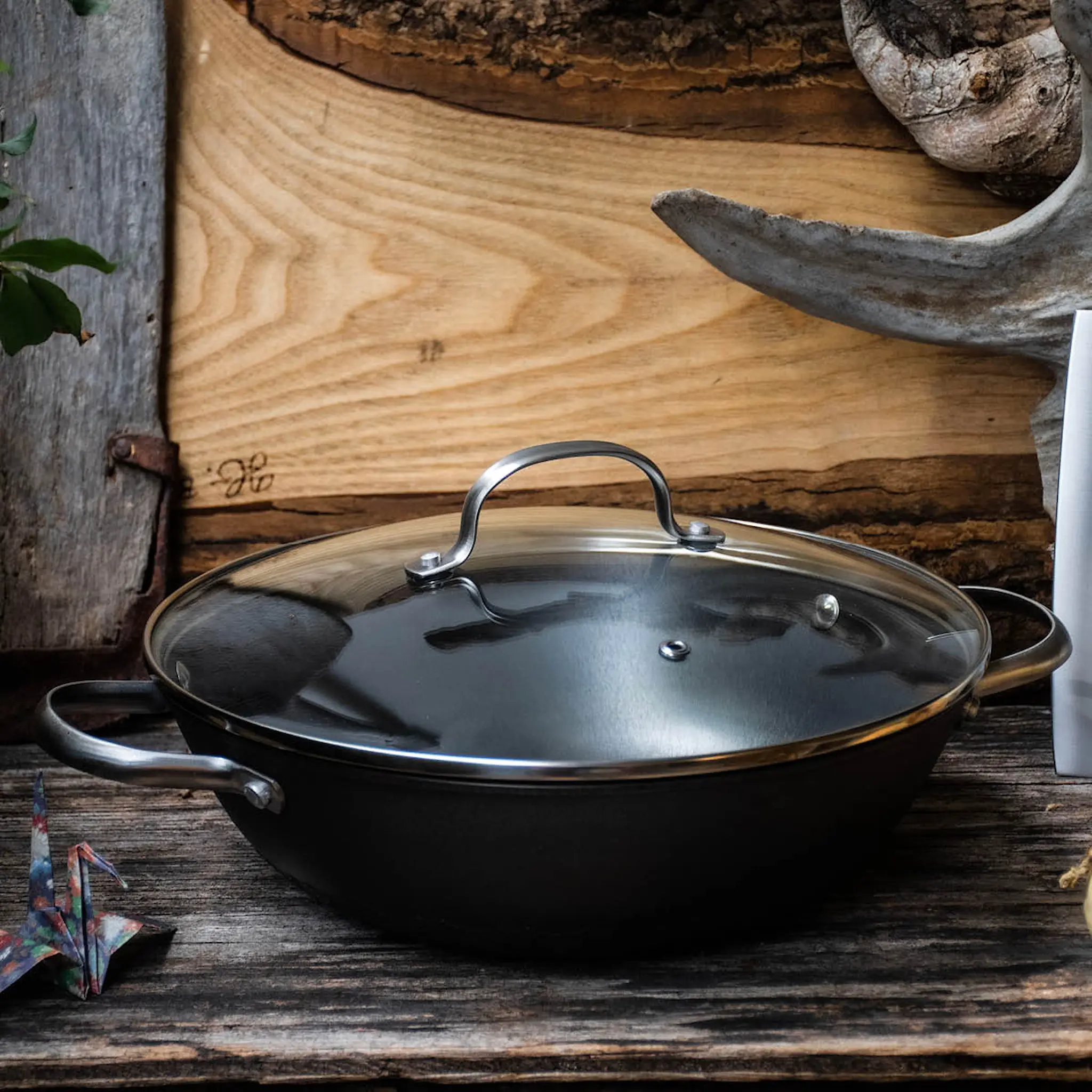 Satake Pure Pan Paistokasari 28 cm Valurauta