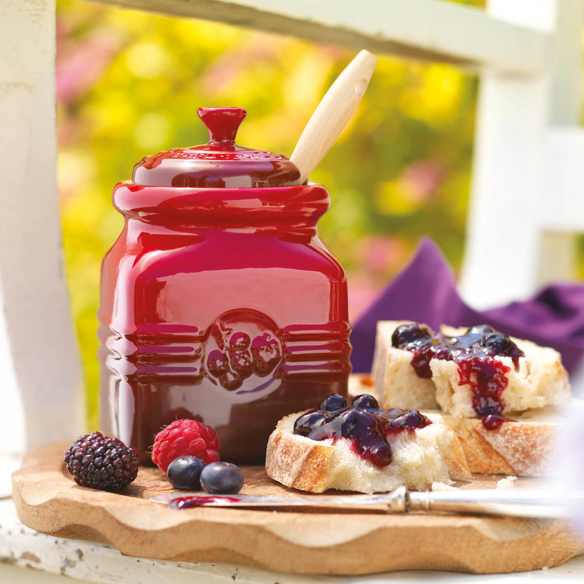 Le Creuset Marmeladeburk M/Spatel cerise