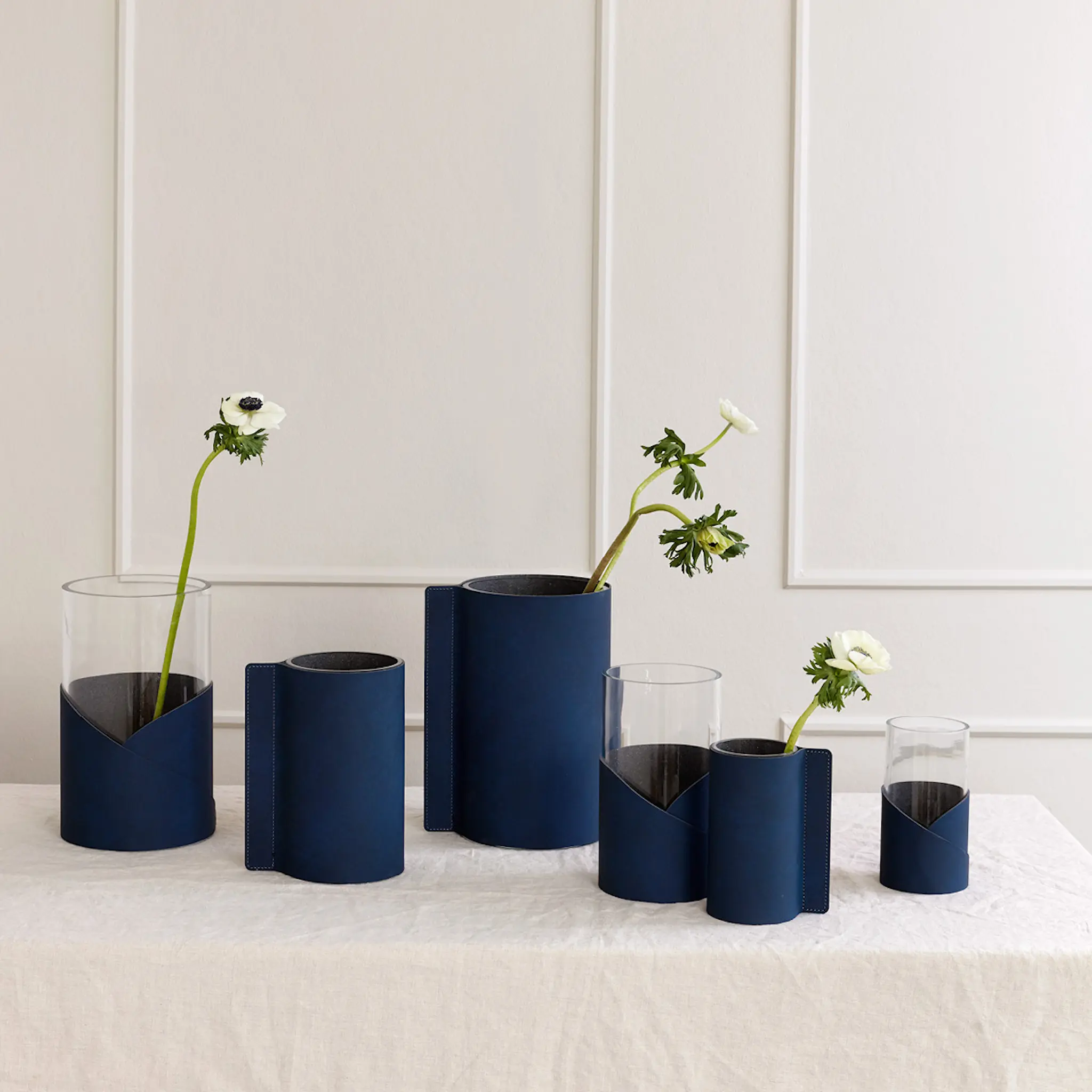 LIND DNA Block Nupo Vas S 7,5x15 cm Midnatt Blå