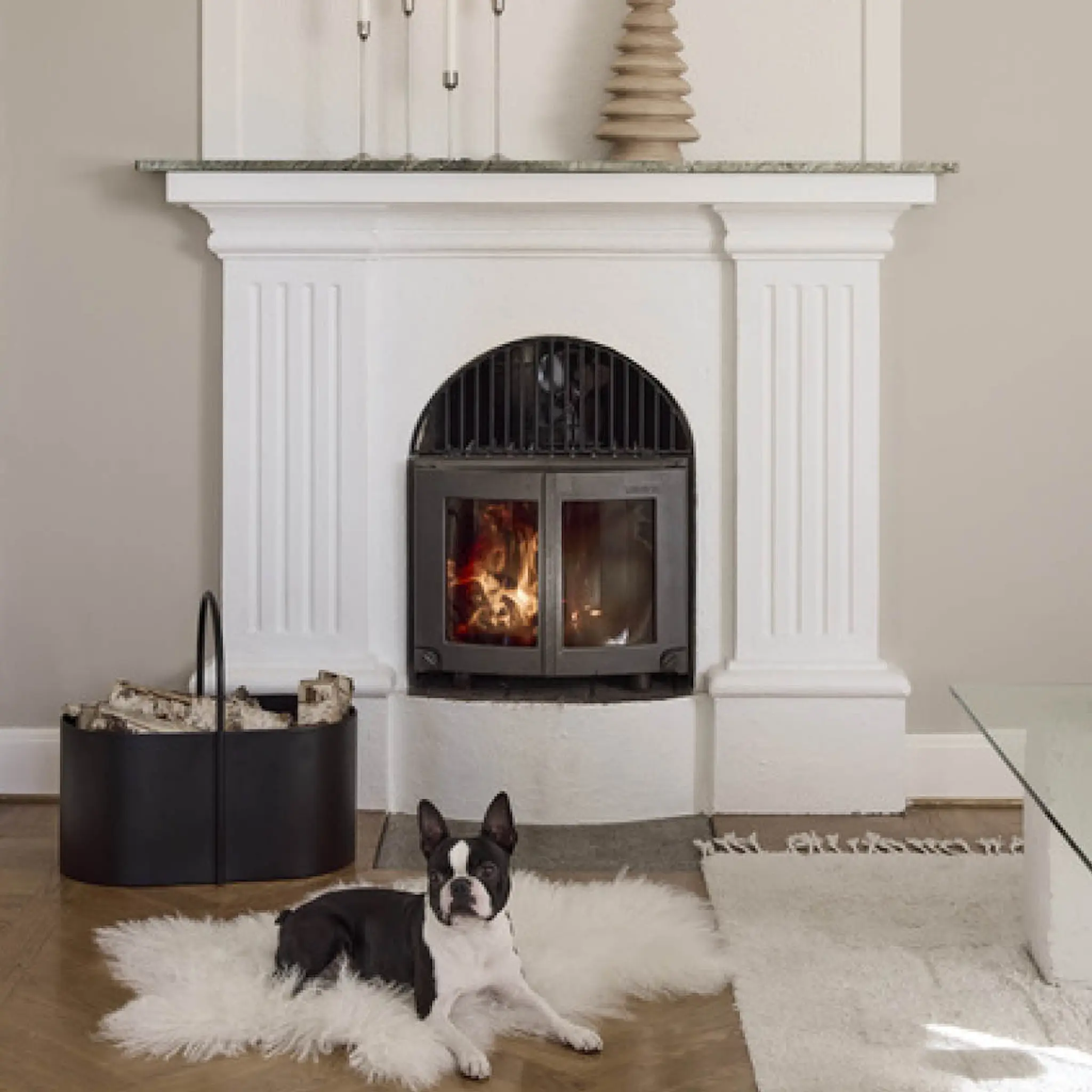 Holmen Kent vedkorg metall 50x30x46 cm svart