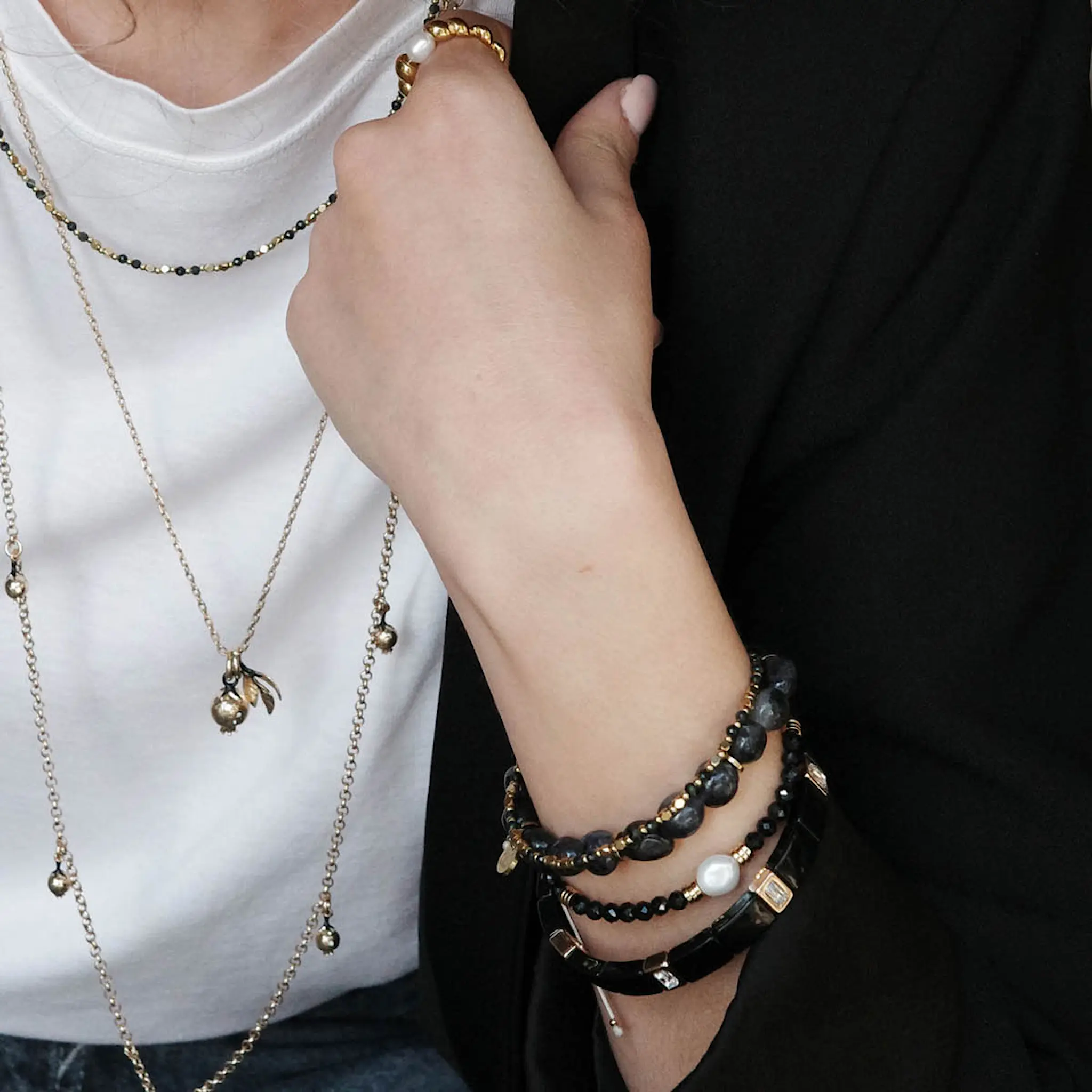 A&C Oslo AS Enamel Tiles Crystal Line armband emalj svart/guld/kristall