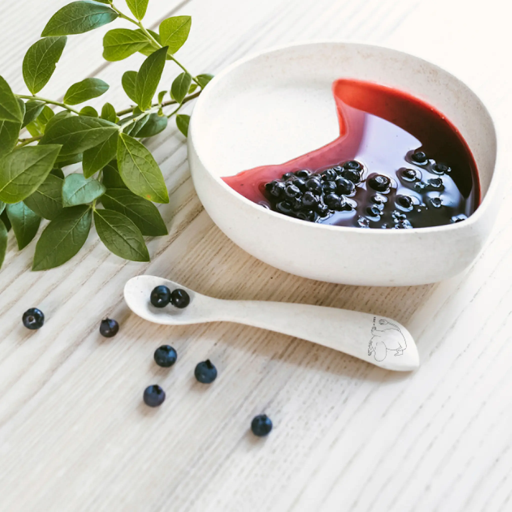 Skandino Mumin tallrik lutande 16x17 cm Mumintrollet