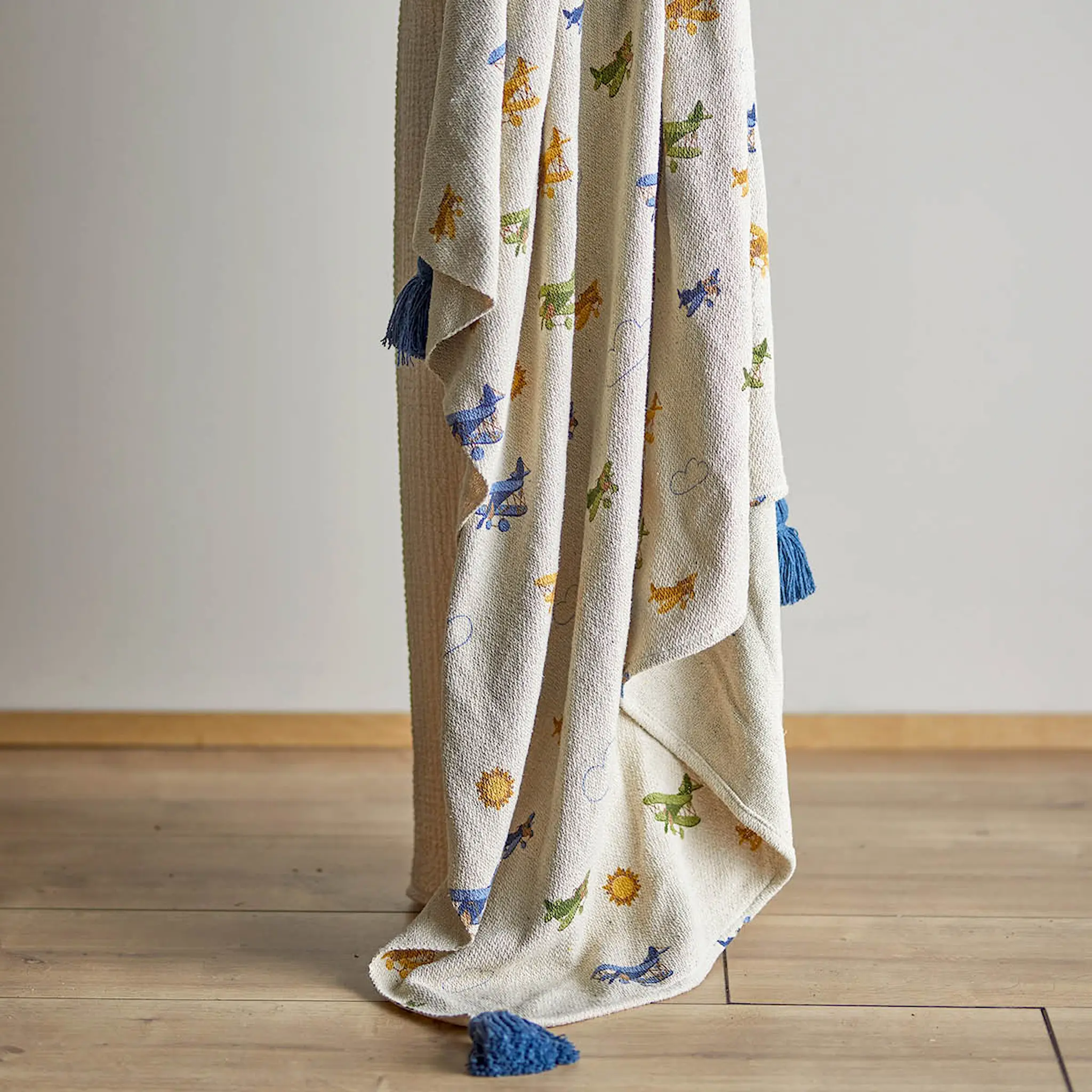 Bloomingville MINI Plane pläd 160x130 cm natur/multi