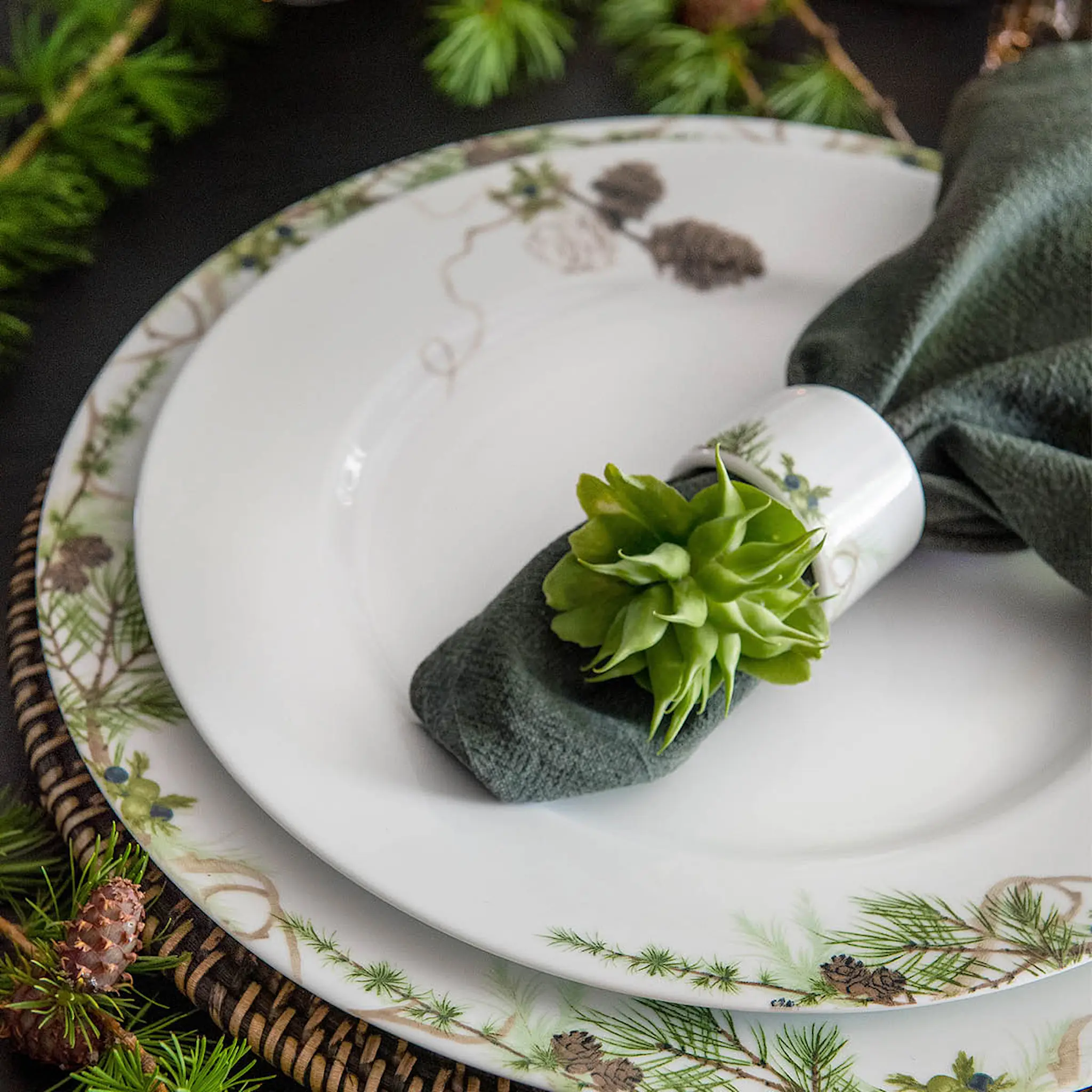 Magnor Nostalgi Tallrik 27 cm Vit/Grön