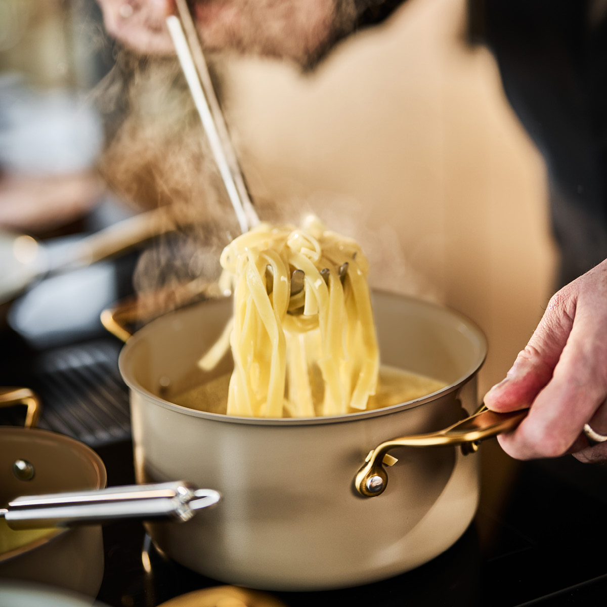 Modern House Sky gryte 2,4L latte