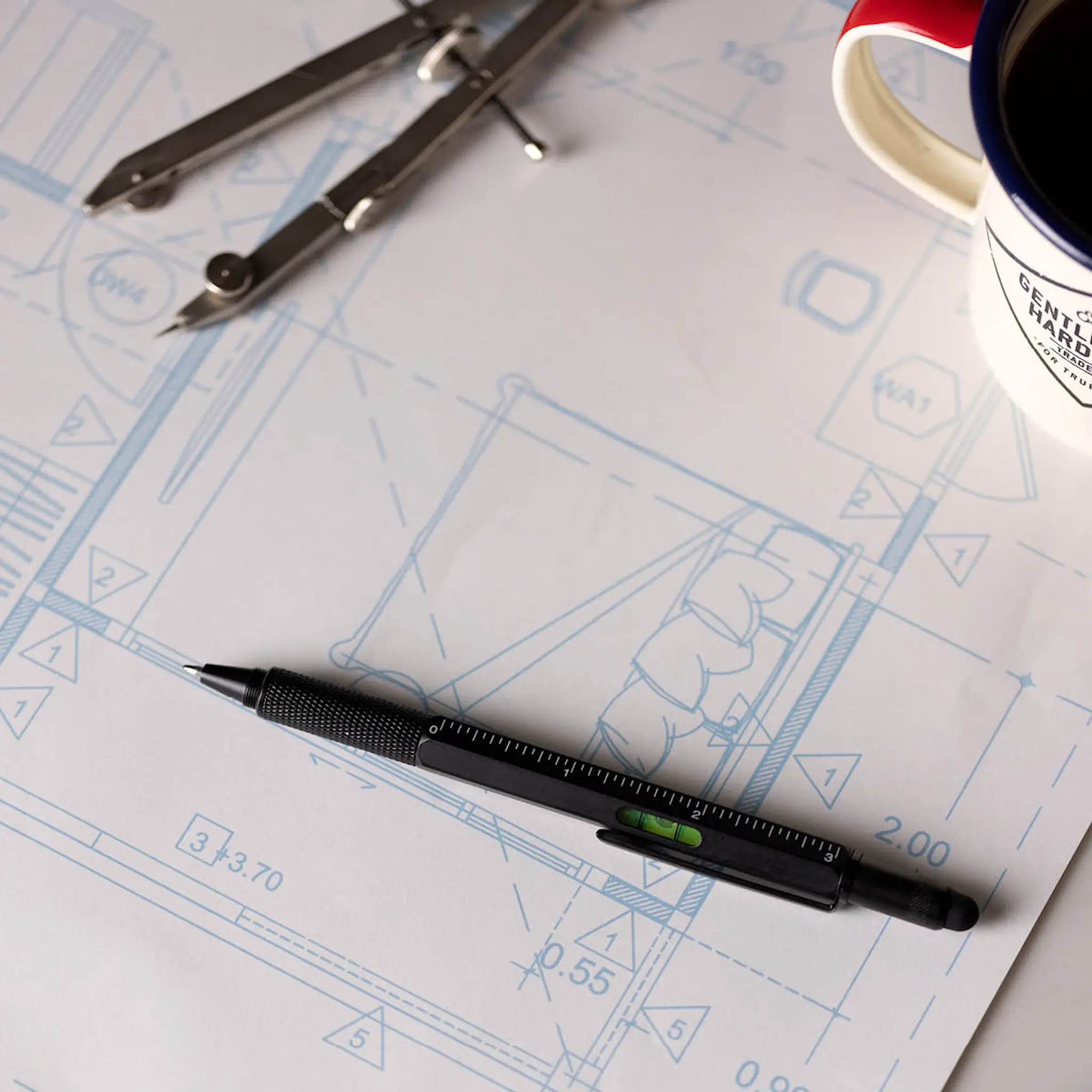 Gentlemen's Hardware Tooling Pen multiverktyg 6-i-1 penna