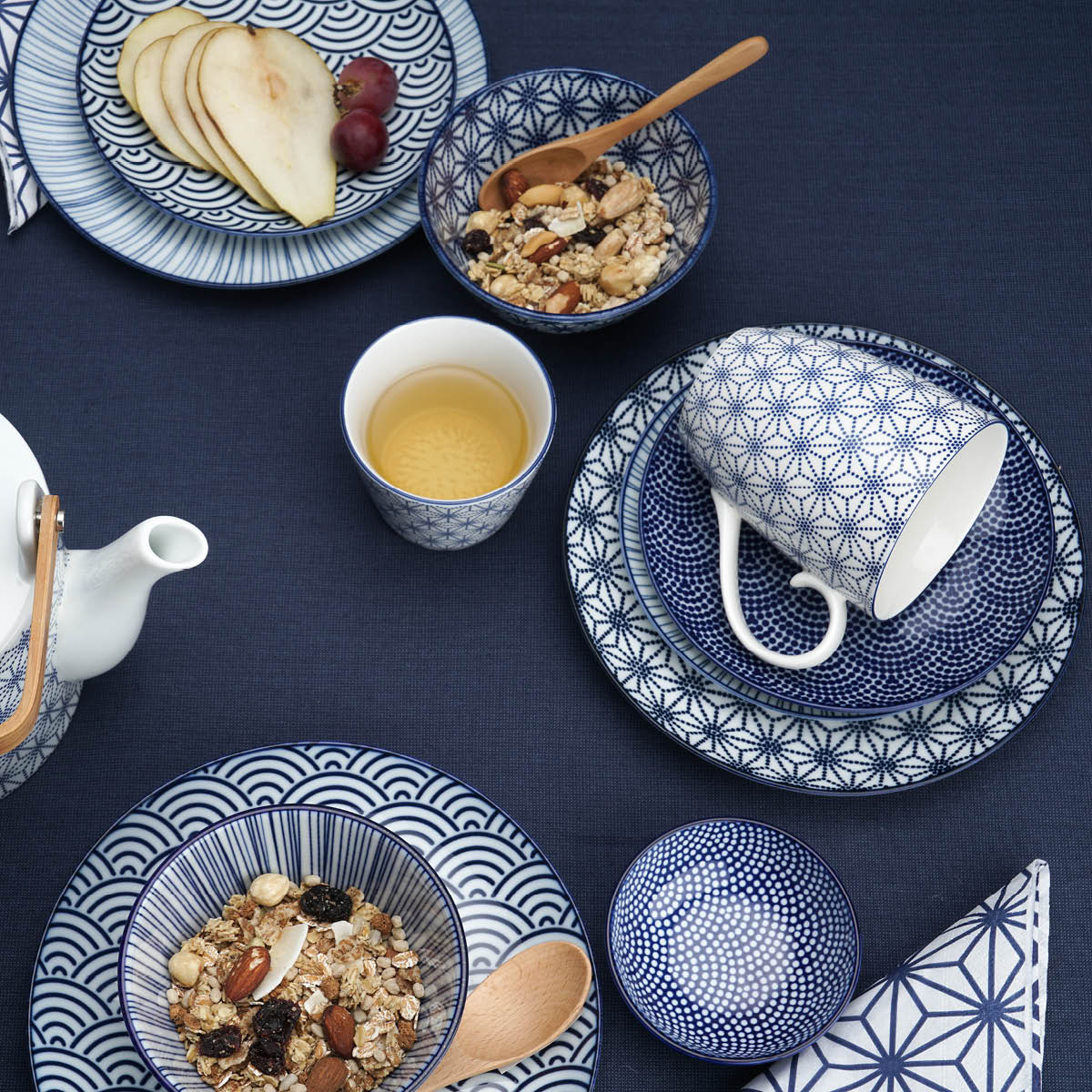 Tokyo Design Studio Nippon Blue tallerken 16 cm dots