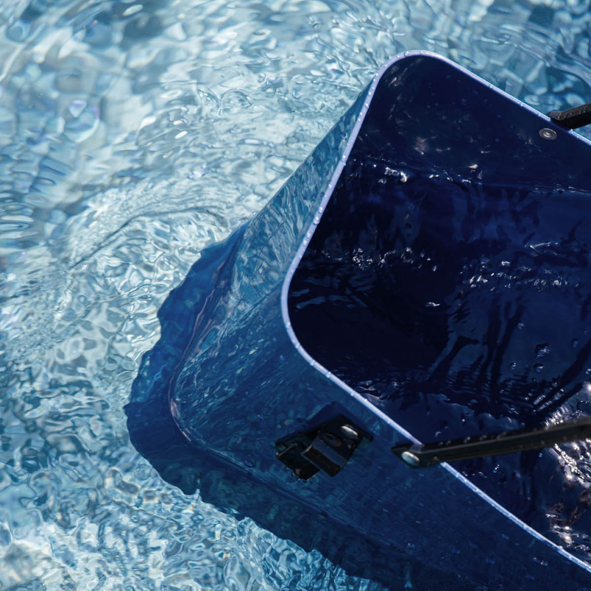 Hinza Recycled Plastic väska hög med cykelfäste 14 L blå