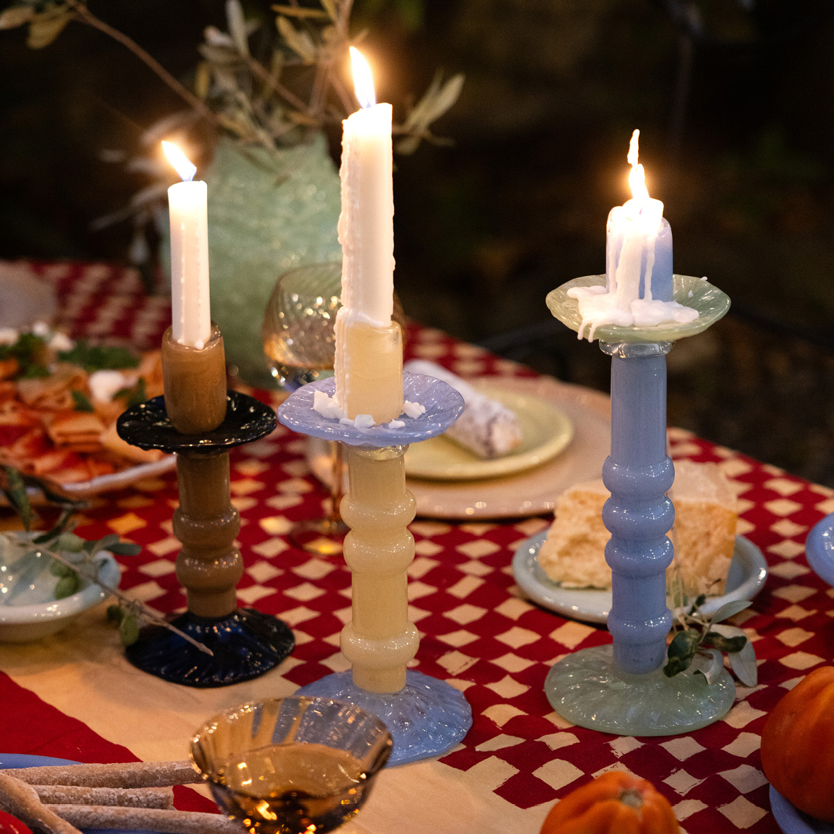 ByOn Lara L ljusstake 32 cm ljusblå/mintgrön