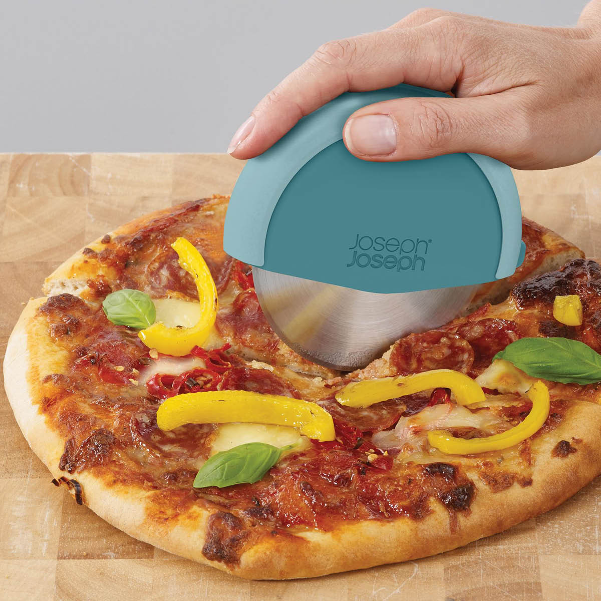 Joseph Joseph Duo pizzaskärare blå