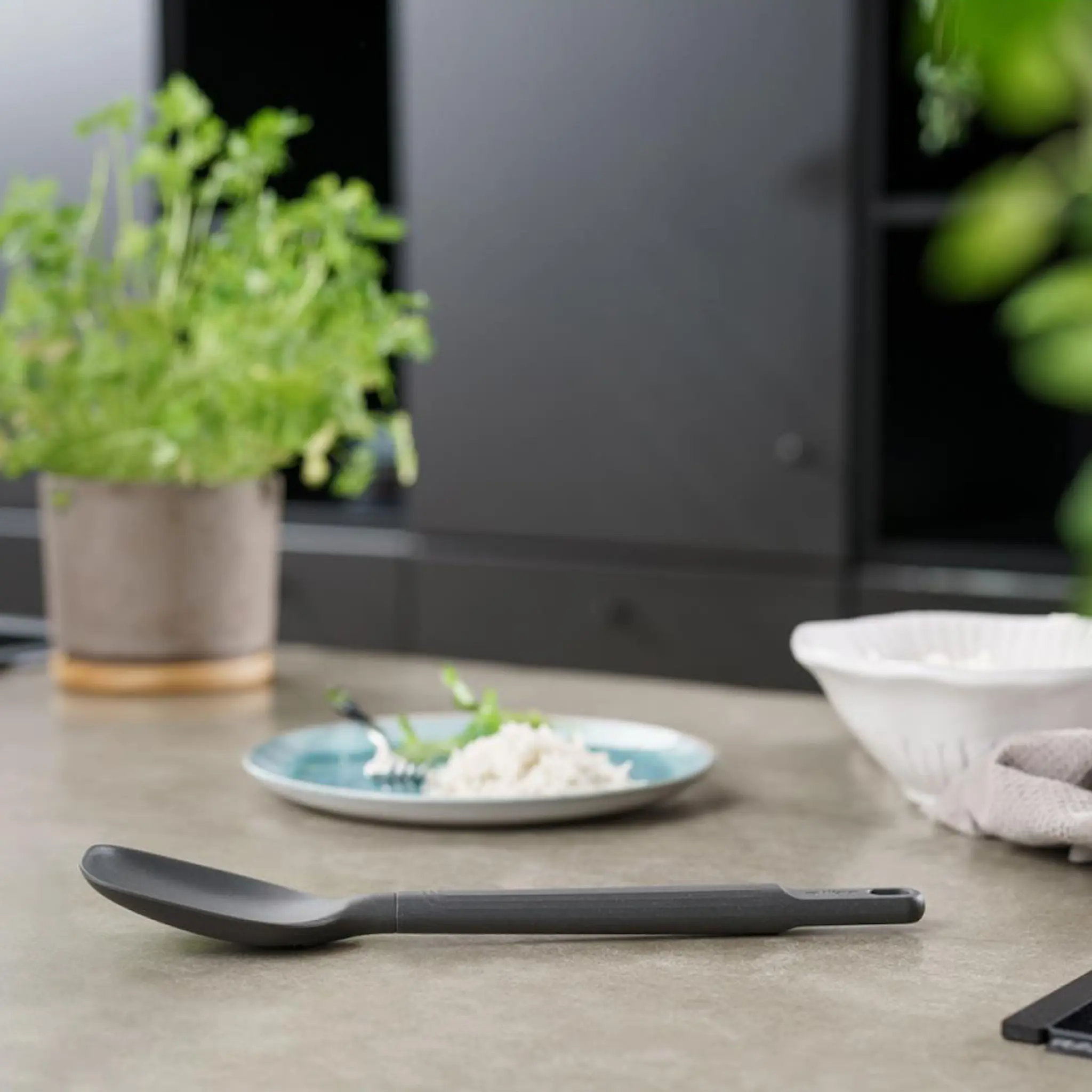 Zyliss Grytsked M 30,5 cm Grå