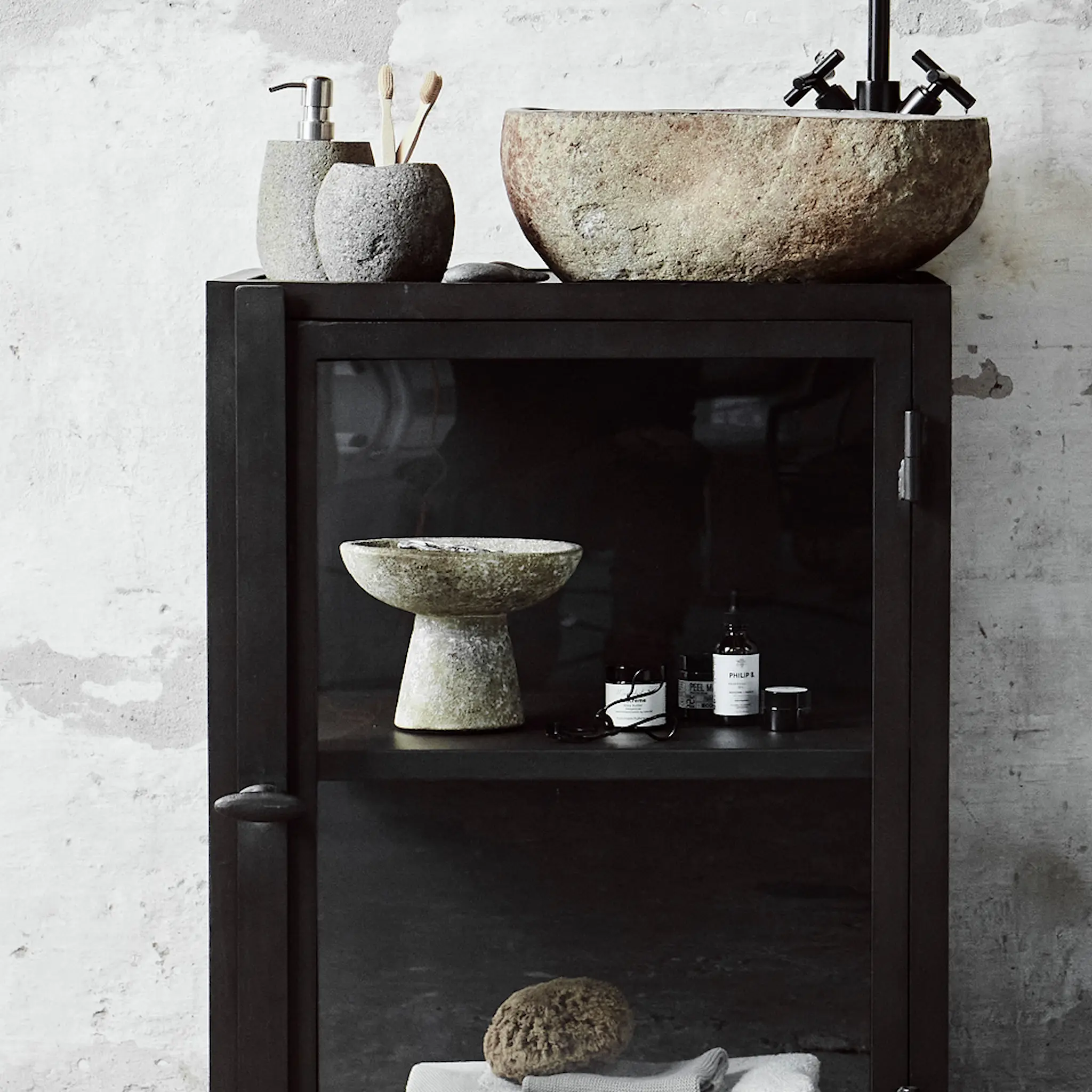 Muubs Eris skål på fot 21,5 cm rustic sand