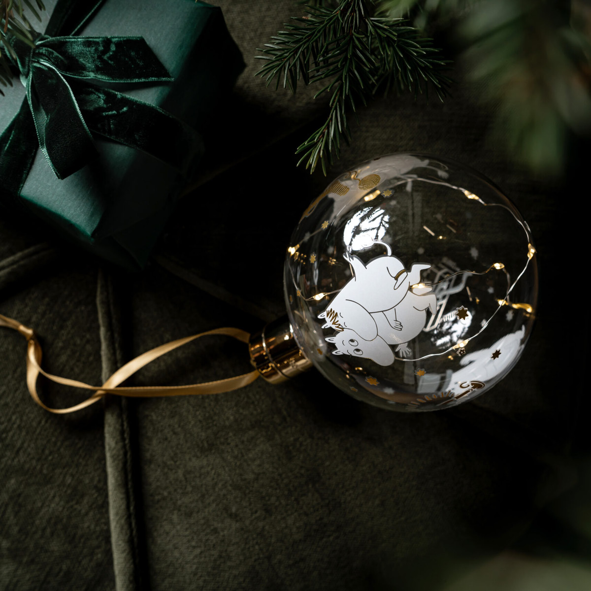 Muurla Mummi kule med LED lys 11 cm gnistrende stjerner