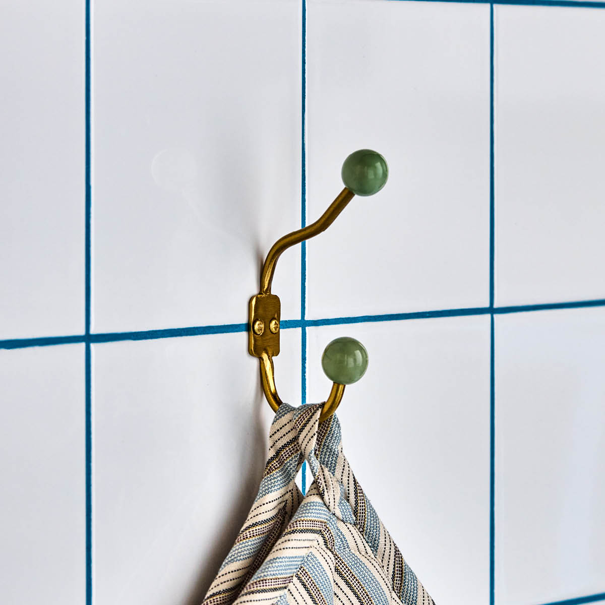 House Doctor Ball väggkrok 13 cm 2-pack mässing/aqua