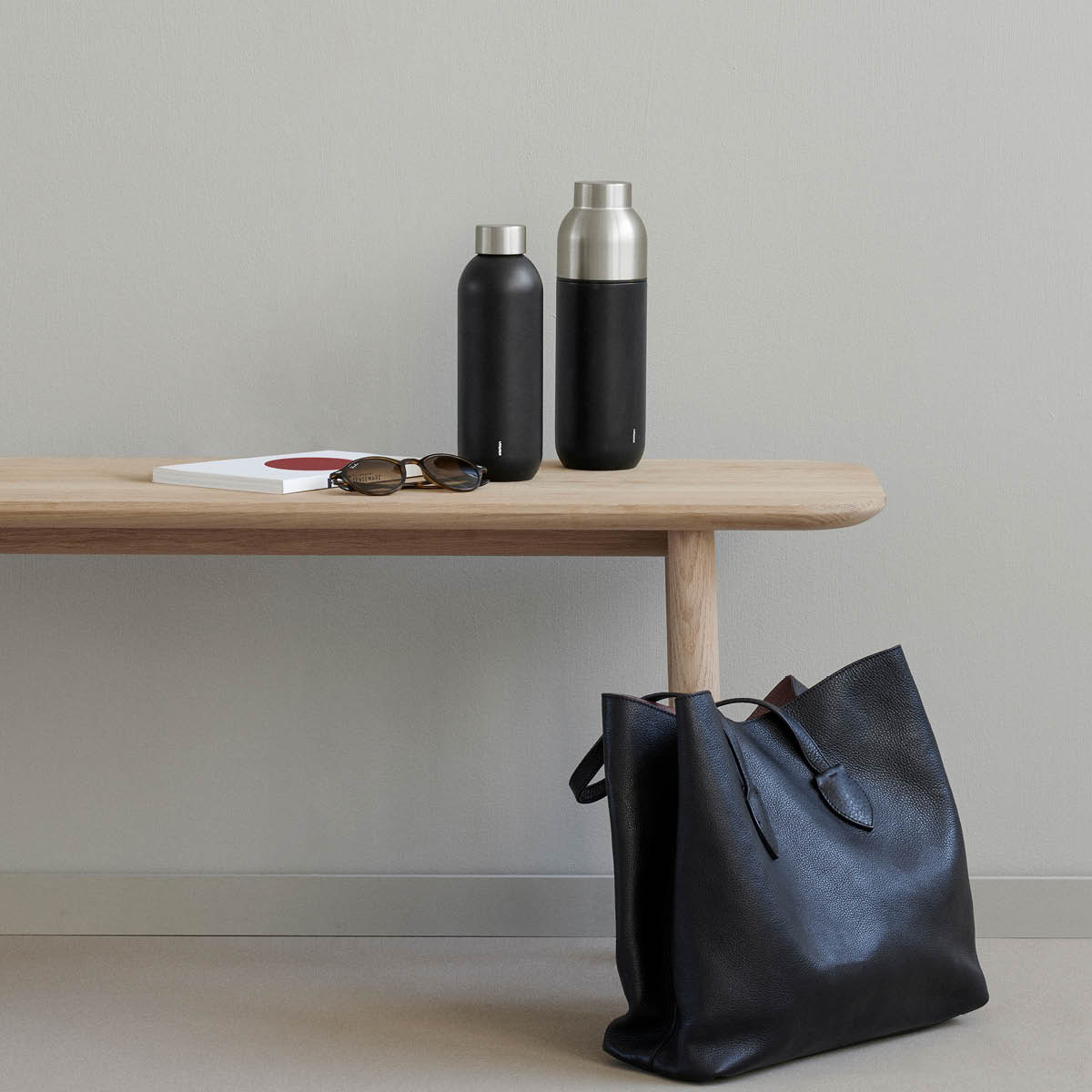 Stelton I:cons Keep Cool Termospullo 60 cl Musta