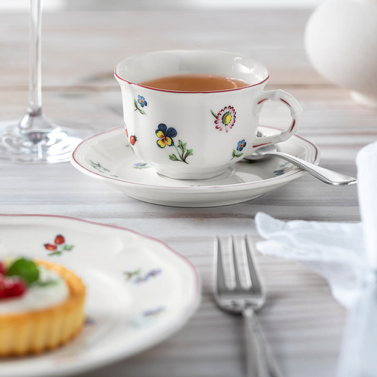 Villeroy & Boch Petite Fleur Lautanen 17 cm