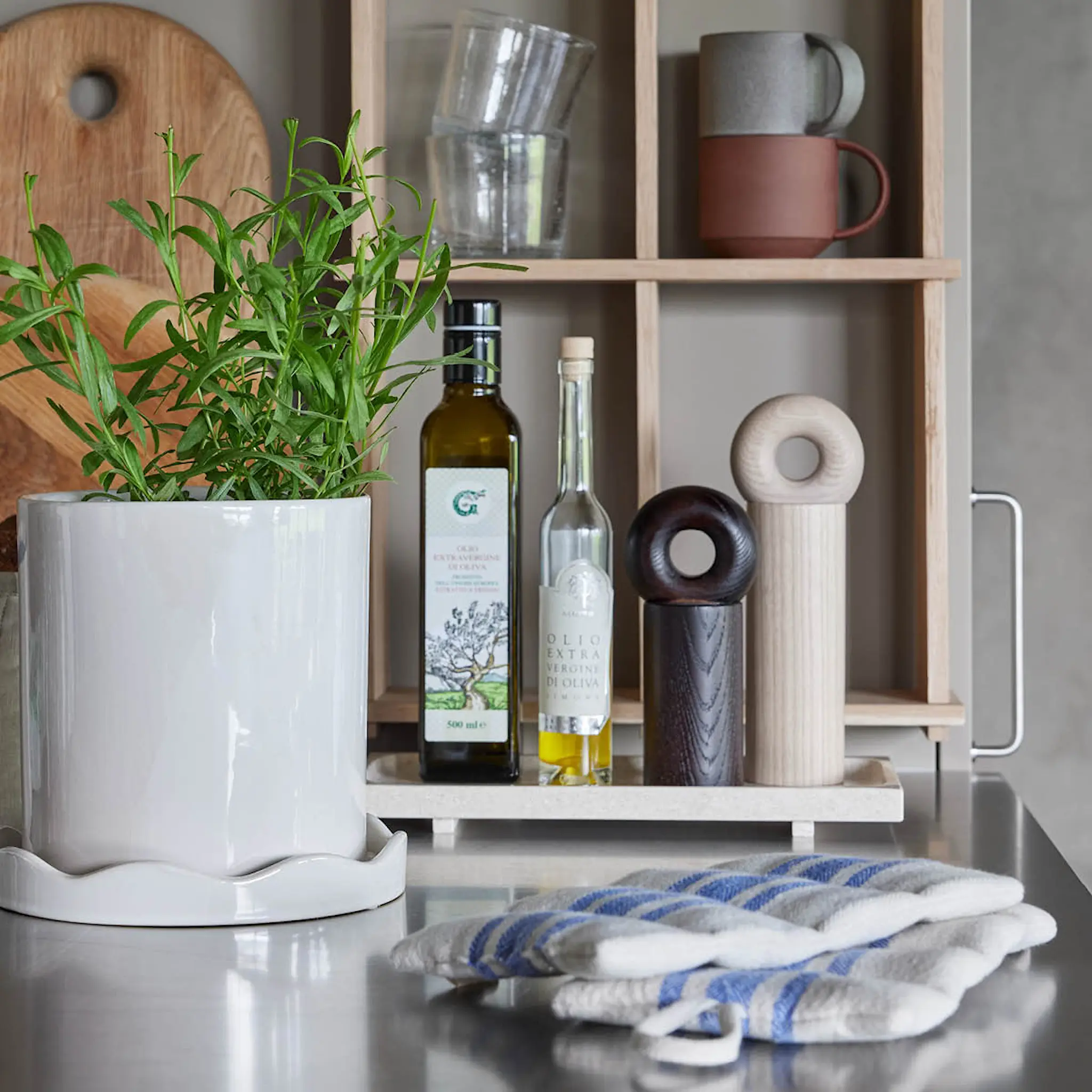 OYOY Savi Marmoritarjotin 30x14 cm Beige