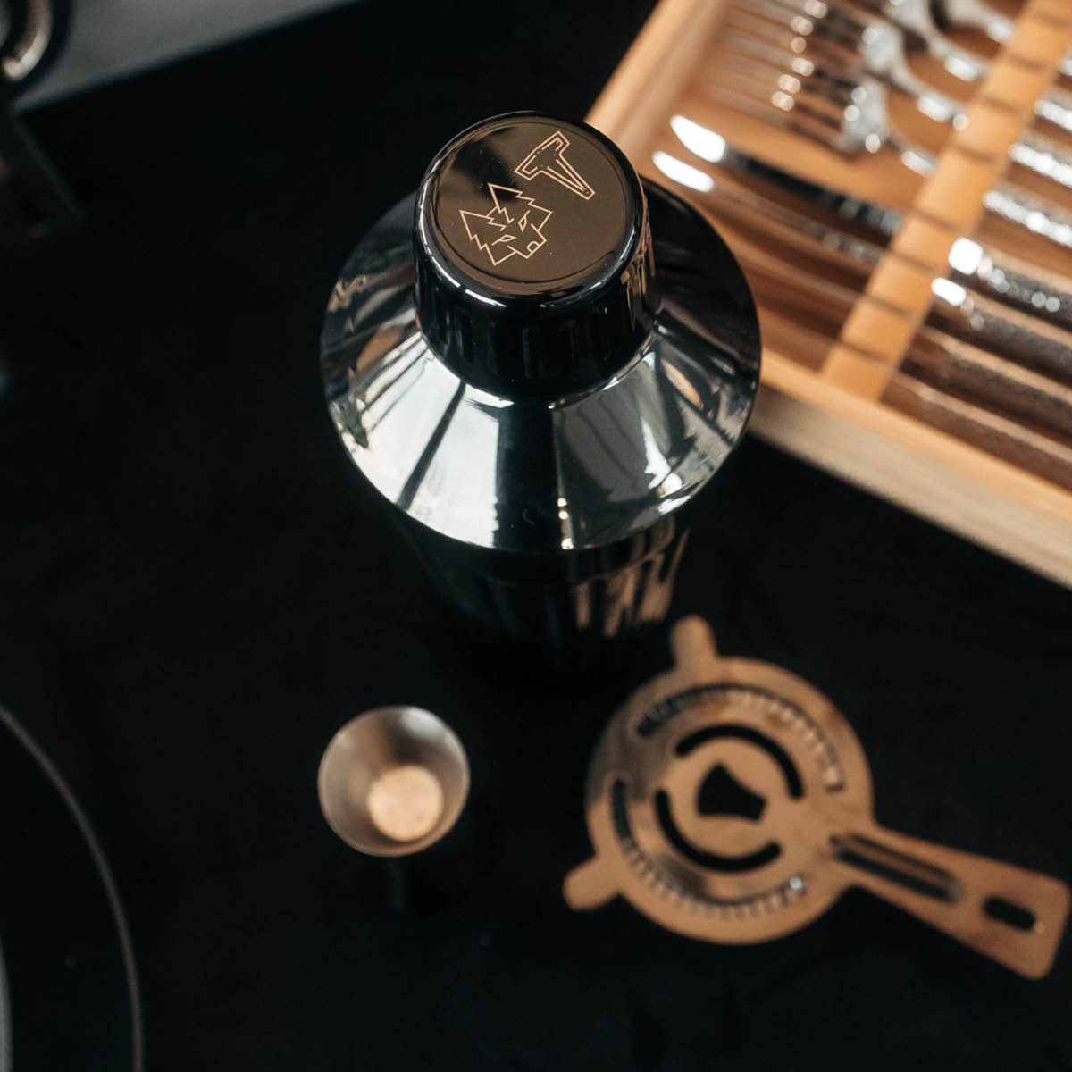 Vargen & Thor Glima barset 3 delar 750 ml svart