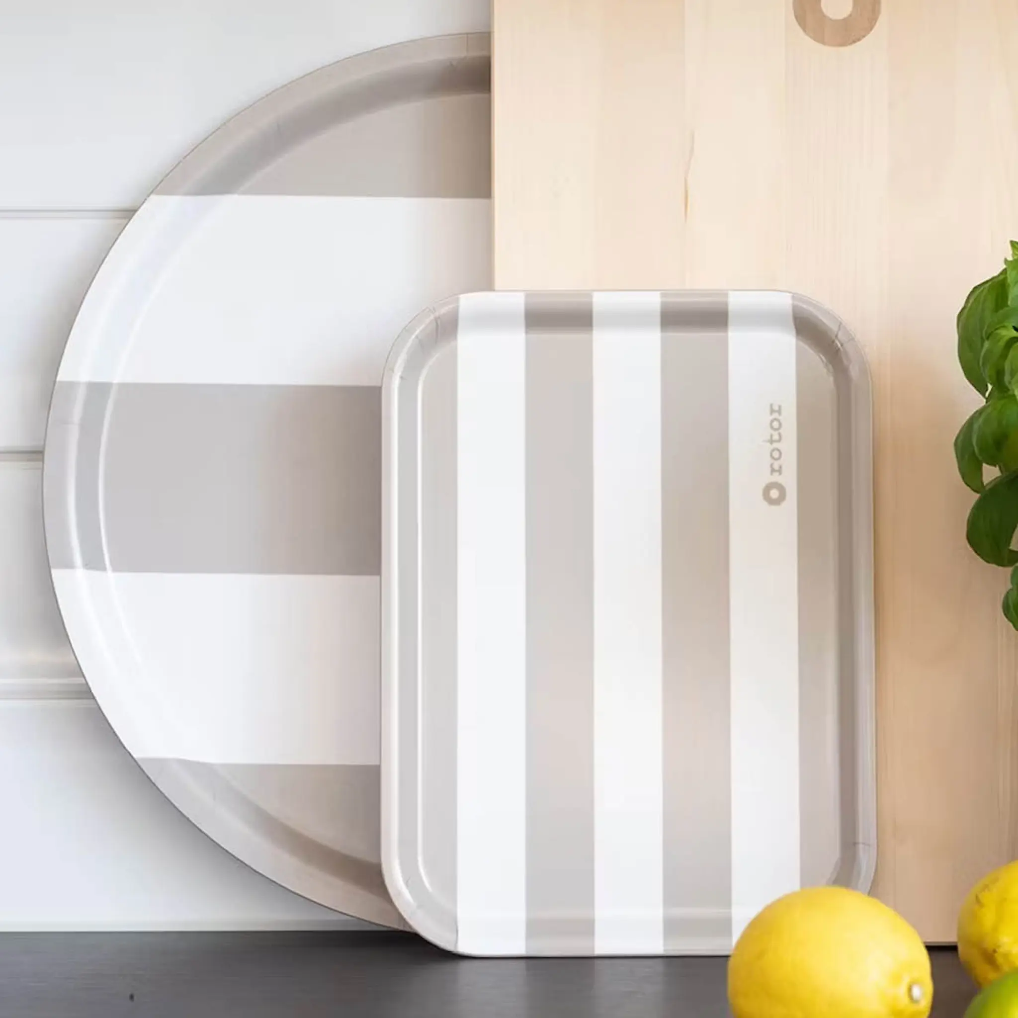 Rotor Design Stripes Tarjotin 27x30 cm Valkoinen/Beige