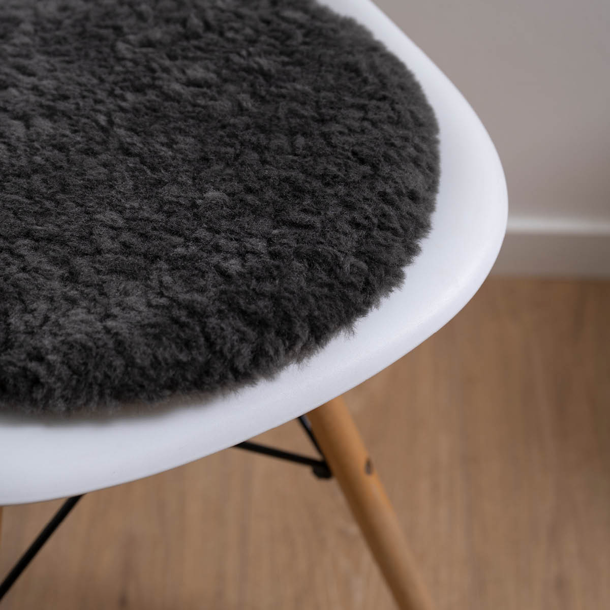 Fanni K Wooly setepute 38 cm granitt