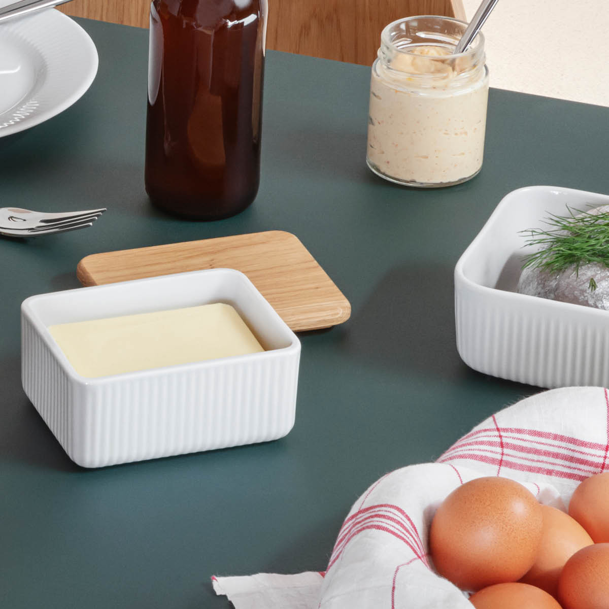 Eva Trio Legio Nova Smörask med lock Ek