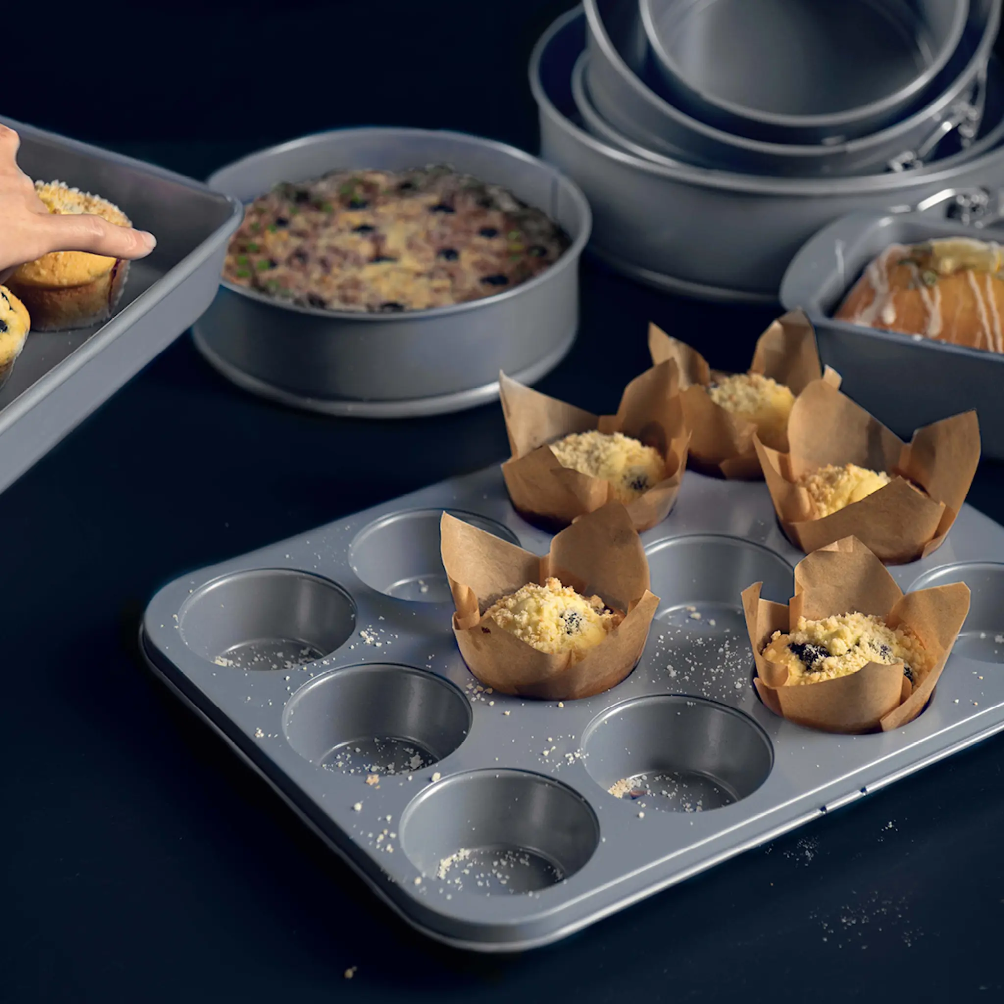 Modern House bAYk muffinsform 1 L silver