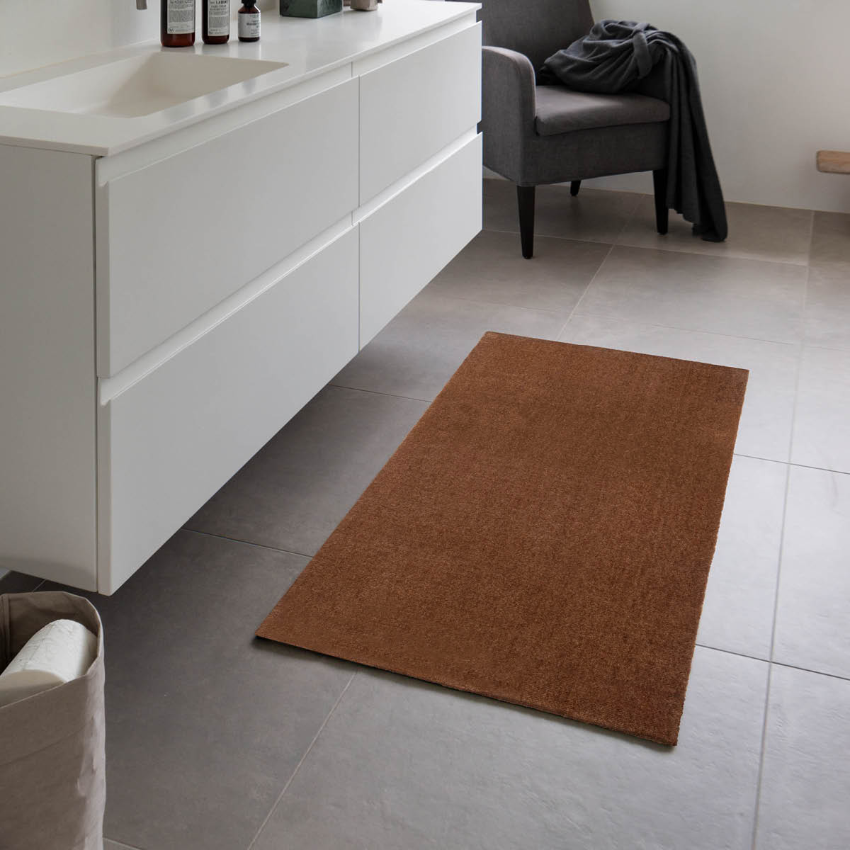 Tica Copenhagen Unicolor golvmatta 120x67 cm cognac