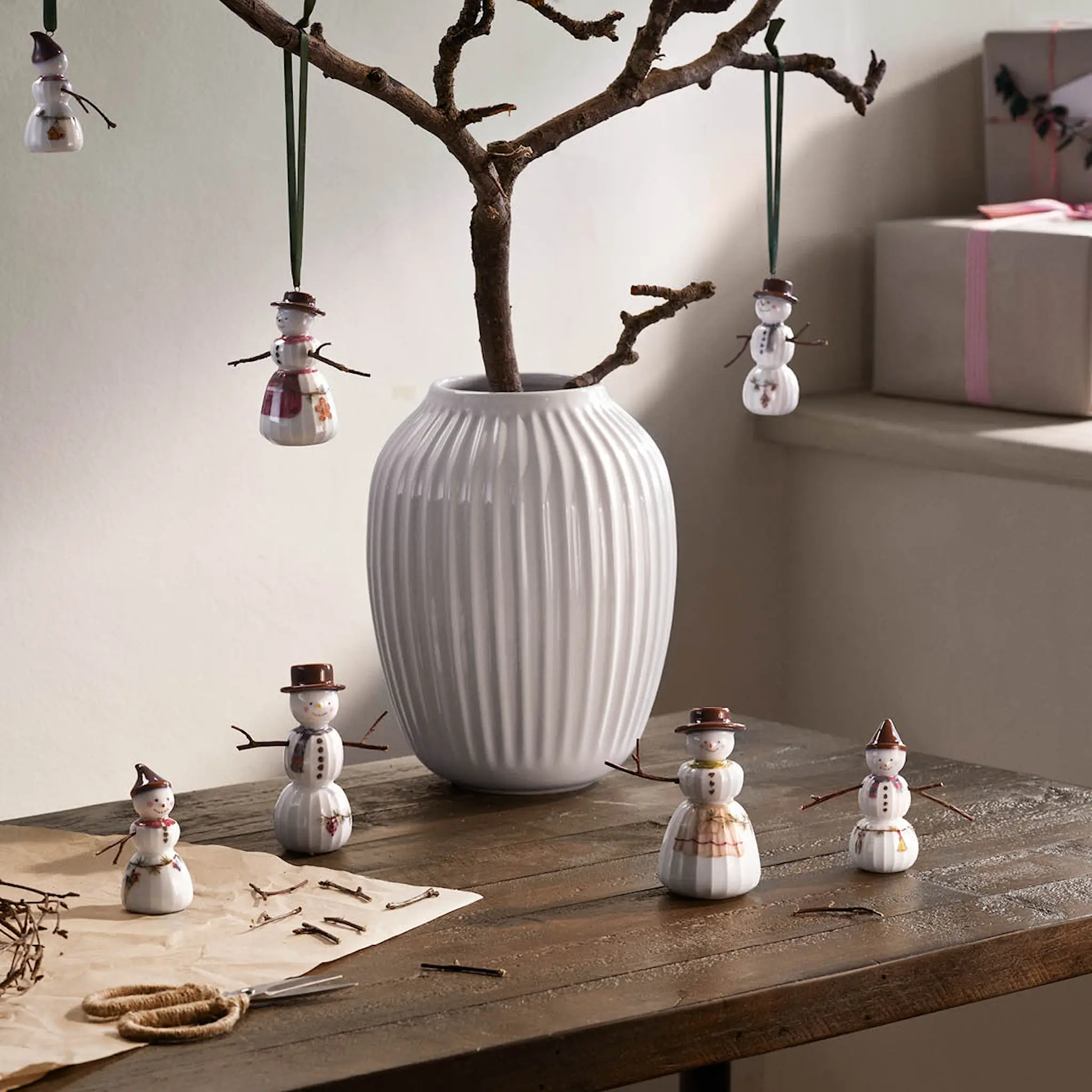 Kähler Hammershøi Christmas Riippukoriste lumiukko 9,5 cm
