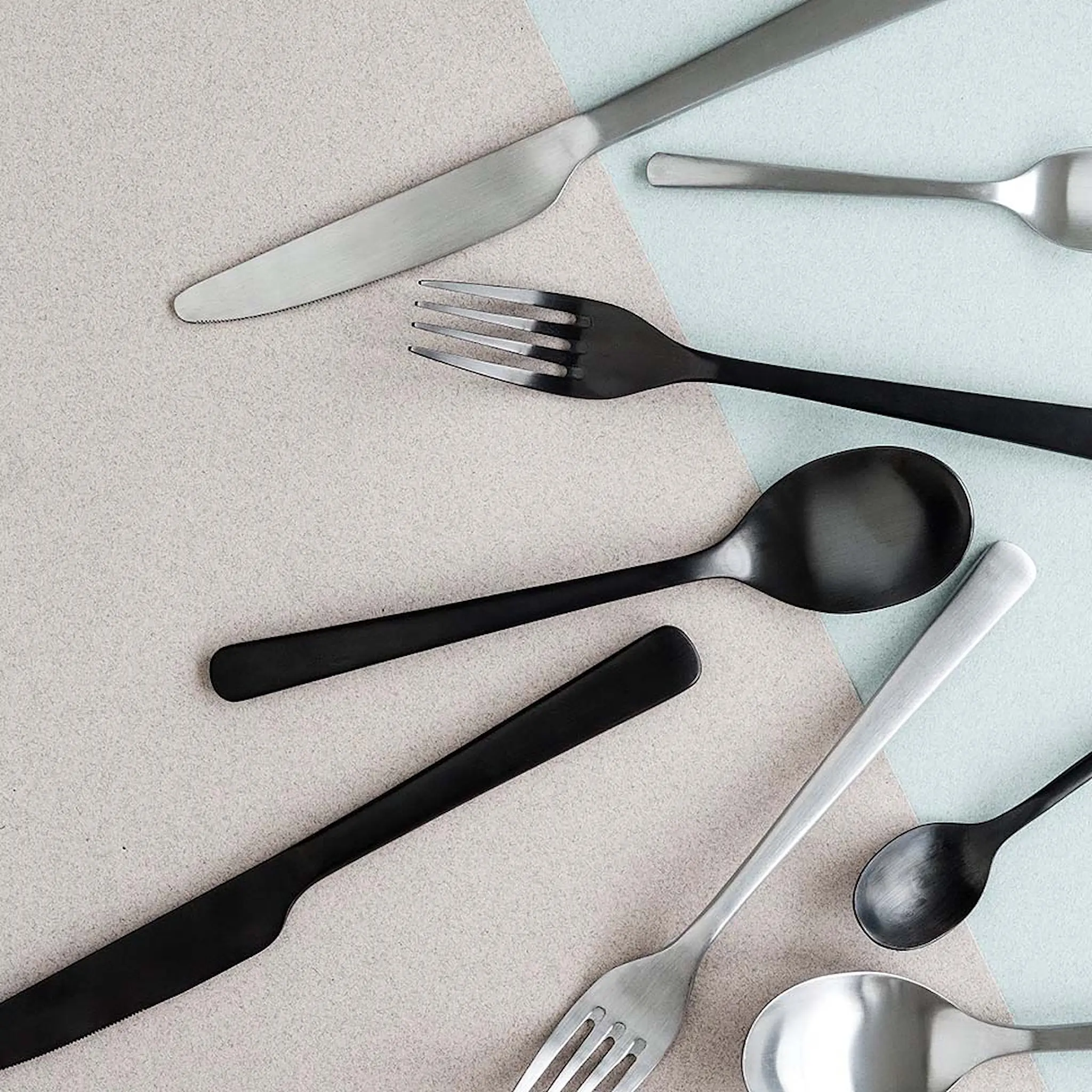 Broste Copenhagen Sletten Bestickset 16 delar Rostfri matt