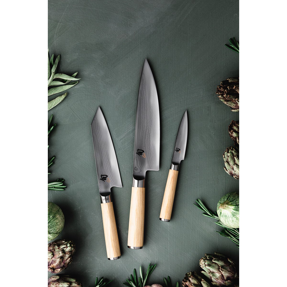 KAI Shun White Leikkuuveitsi 23 cm