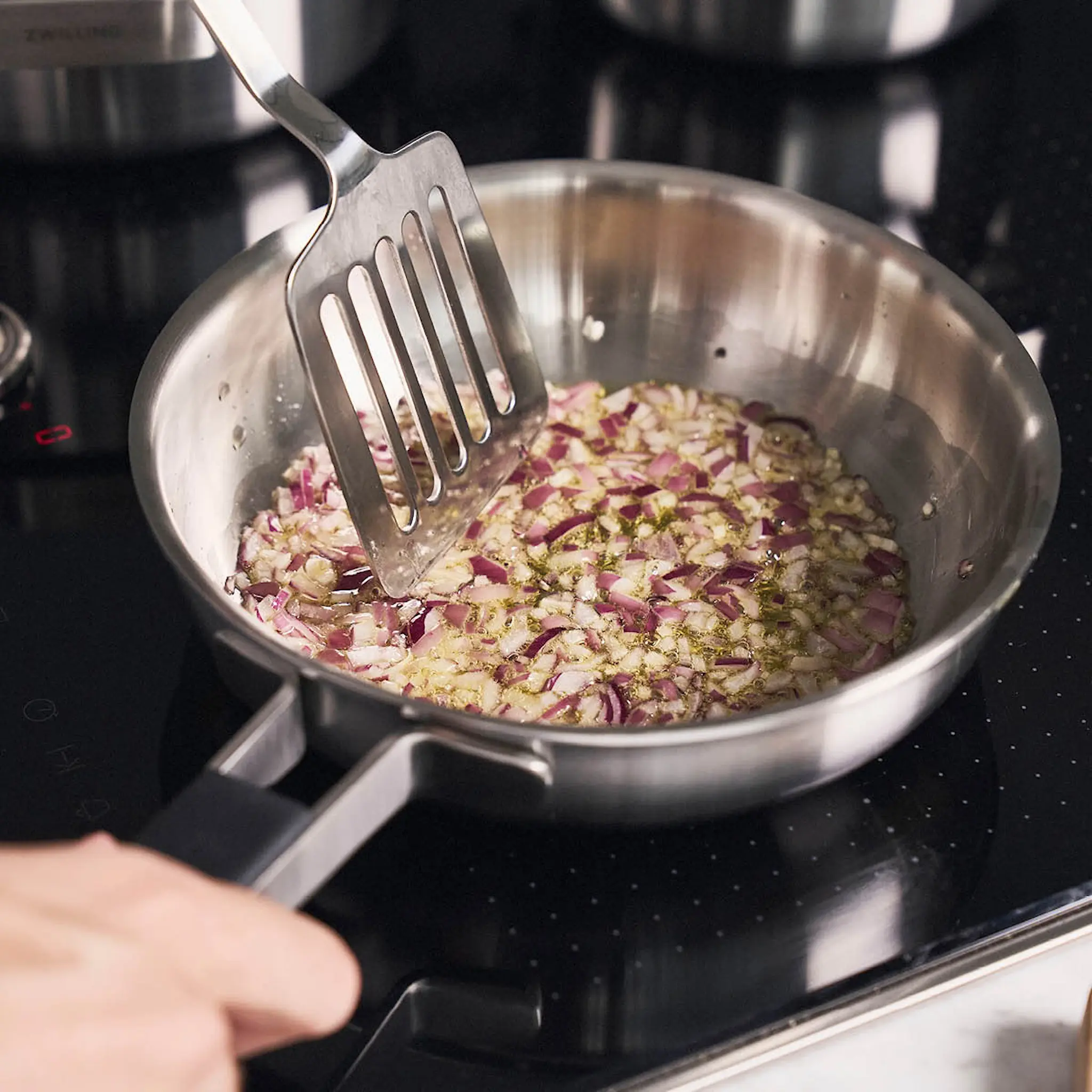 Zwilling Pure stekpanna 20 cm utan beläggning stål