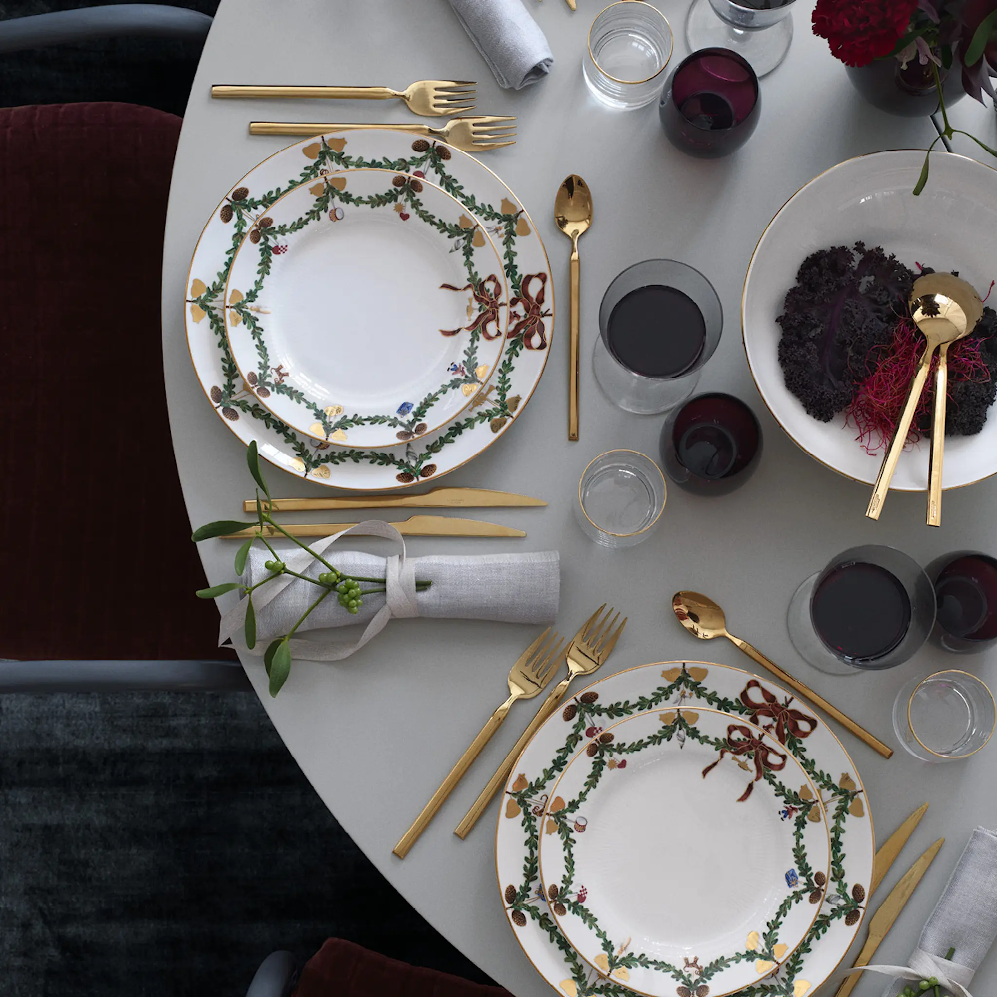 Royal Copenhagen Star Fluted Christmas Lautanen 21 cm