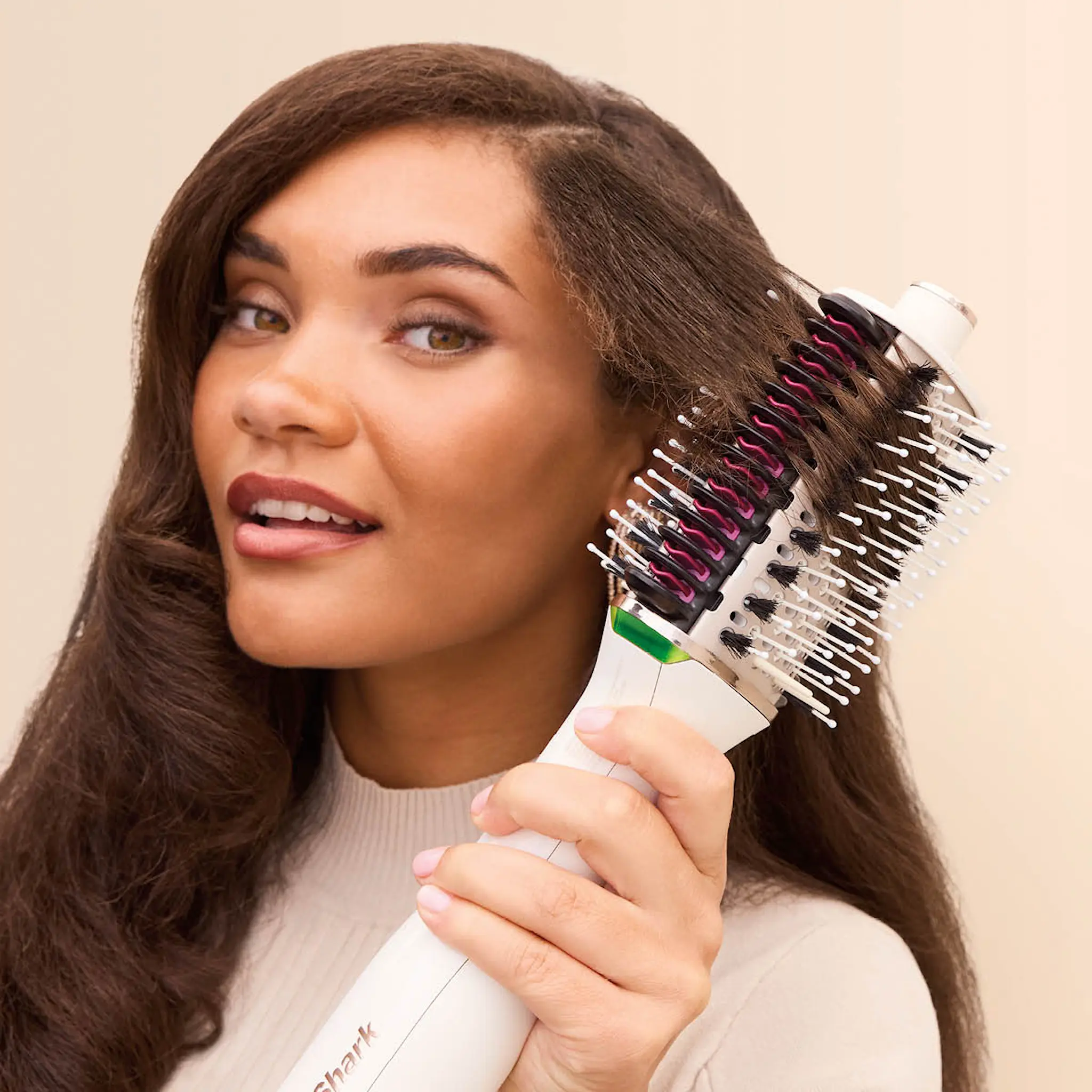 Shark Beauty SmoothStyle värmeborste / varmluftsborste HT202EU