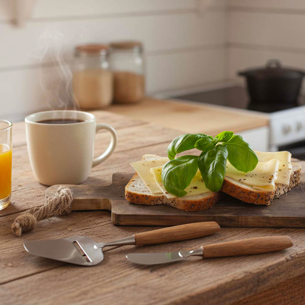 Bjørklund Eik smörkniv 18 cm stål/ek