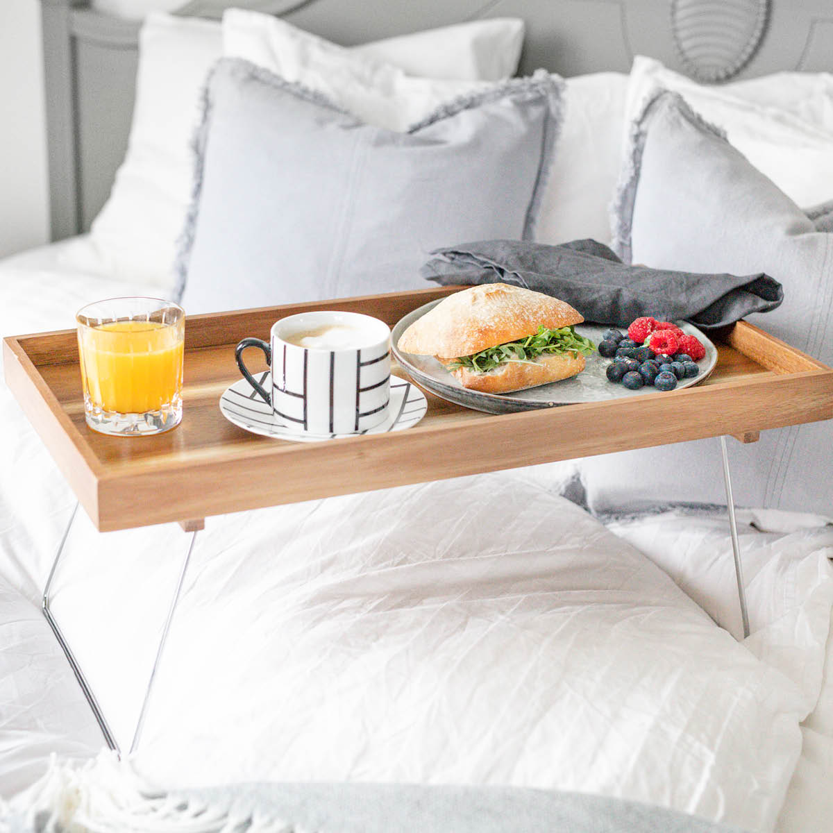 Dorre Fabia Frukostbricka 60x30 cm Akacia