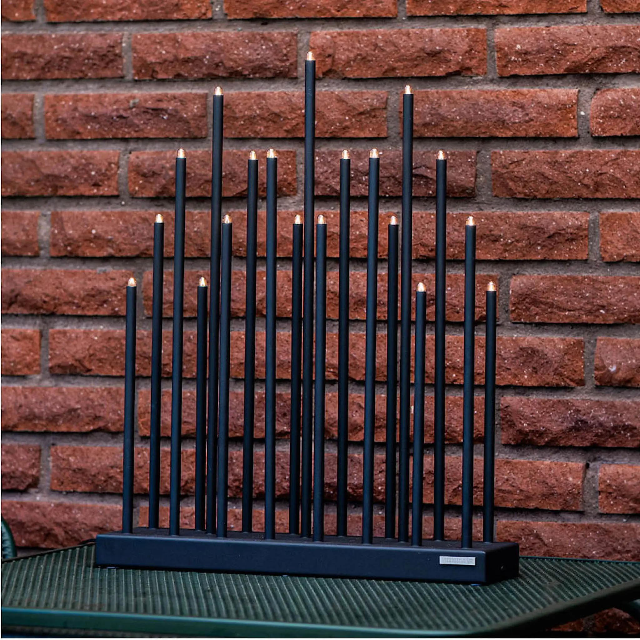 Smak Design Elflugan Ljusstake Grande 50x12,5 cm Kolsvart